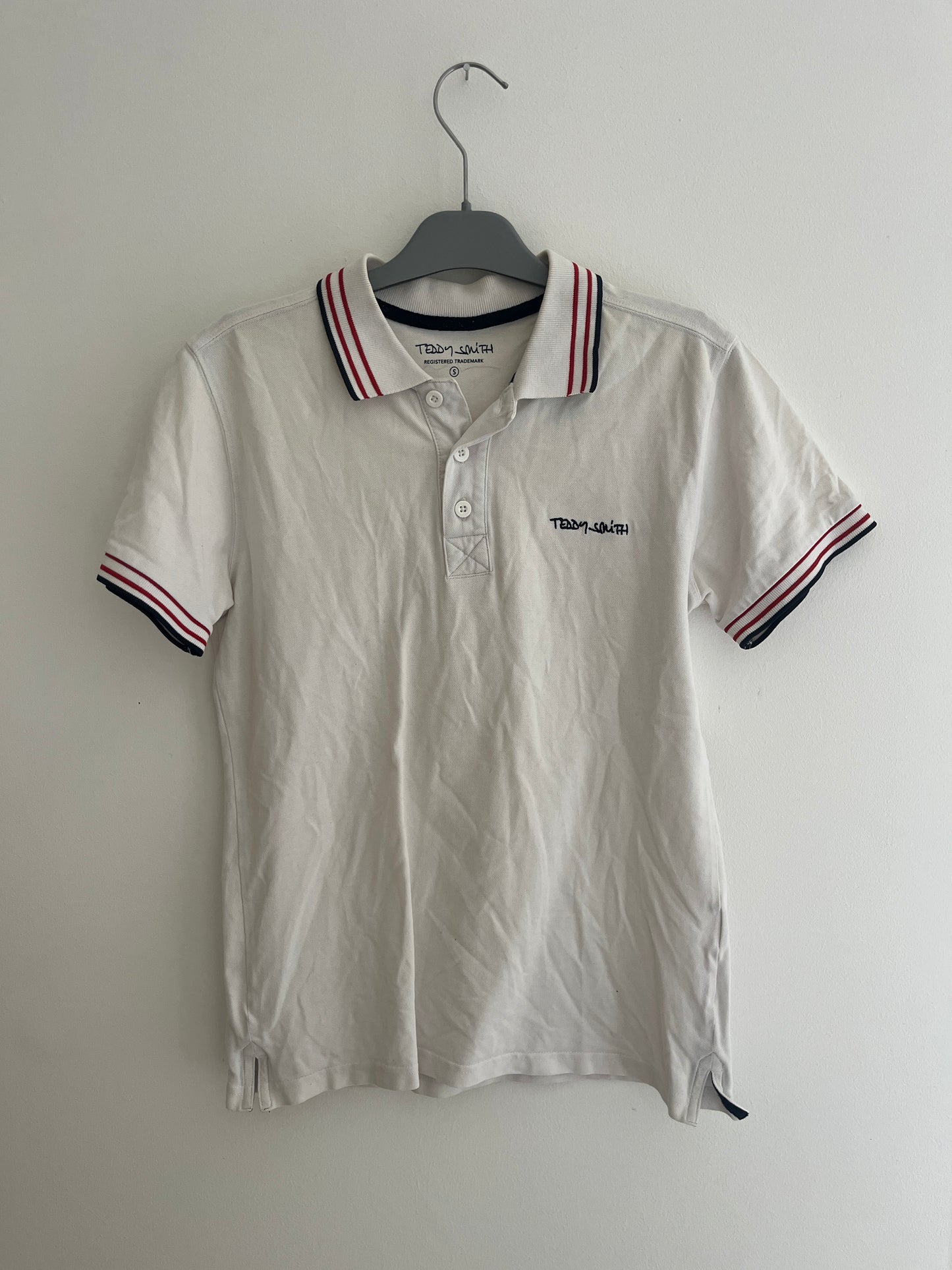Polo à manches courtes blanc avec détails bleus et rouges Teddy Smith - S