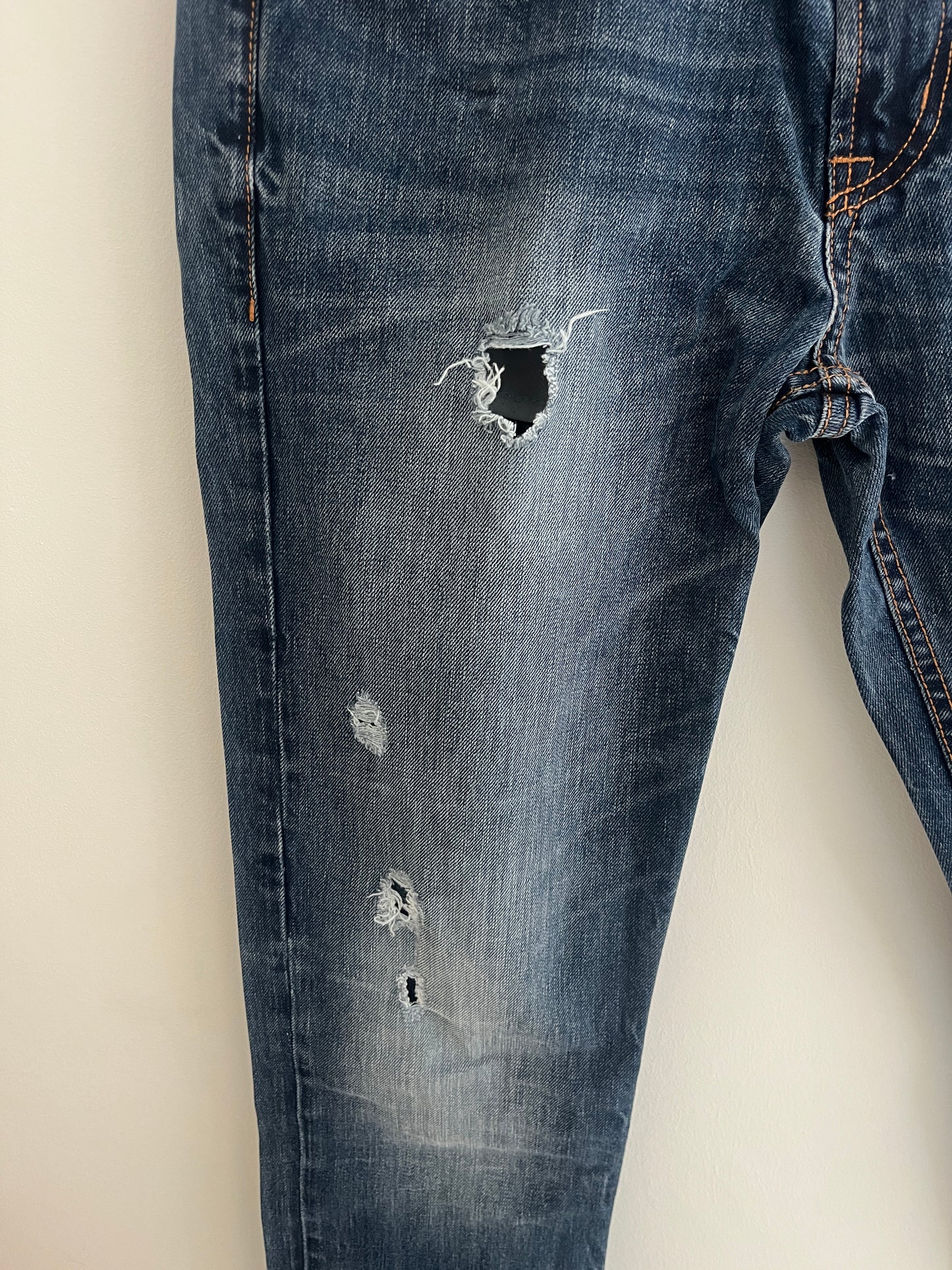 Jean regular fit bleu brut délavé et troué - 40/L