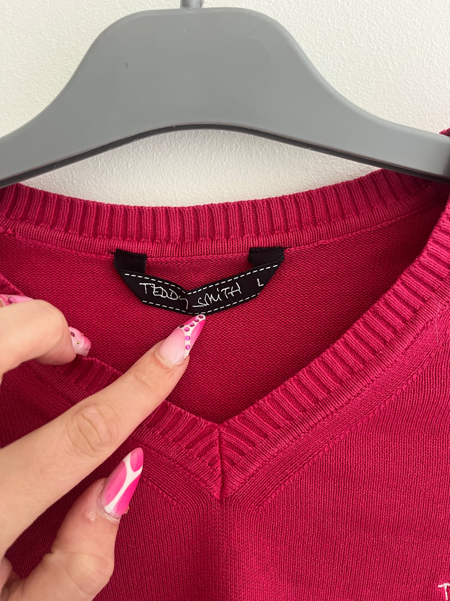 Pull à manches longues fuschia col V Teddy Smith - L