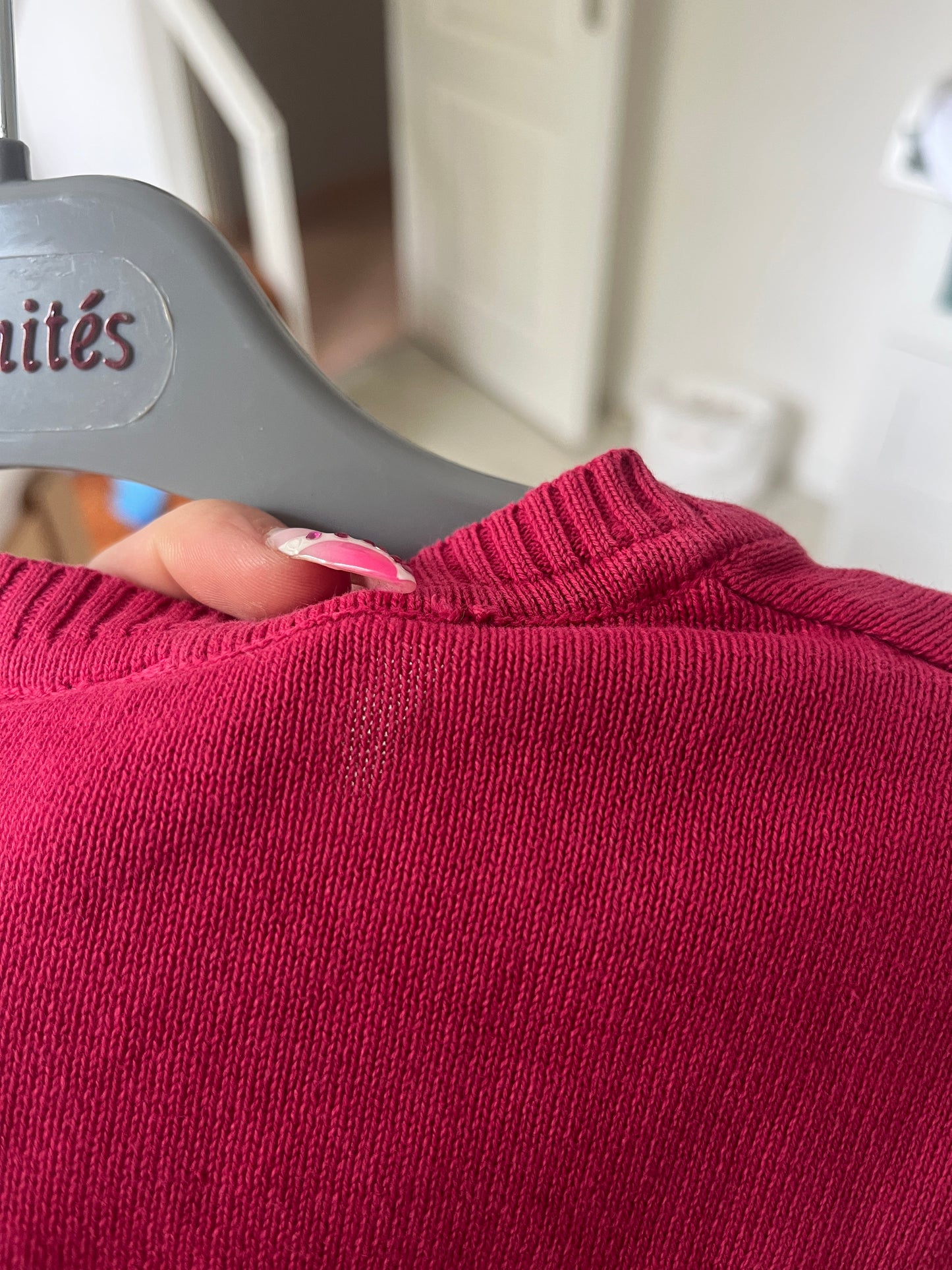 Pull à manches longues fuschia col V Teddy Smith - L
