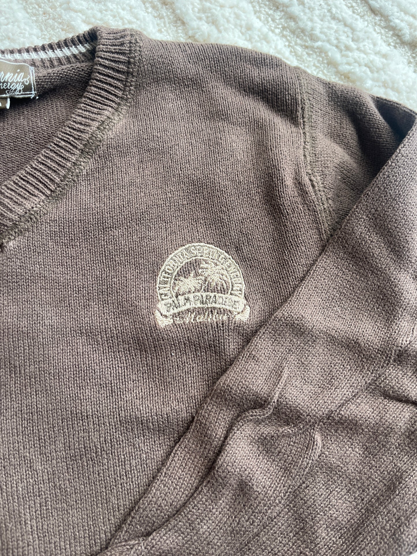 Pull en maille à manches longues marron col V - 6 ans