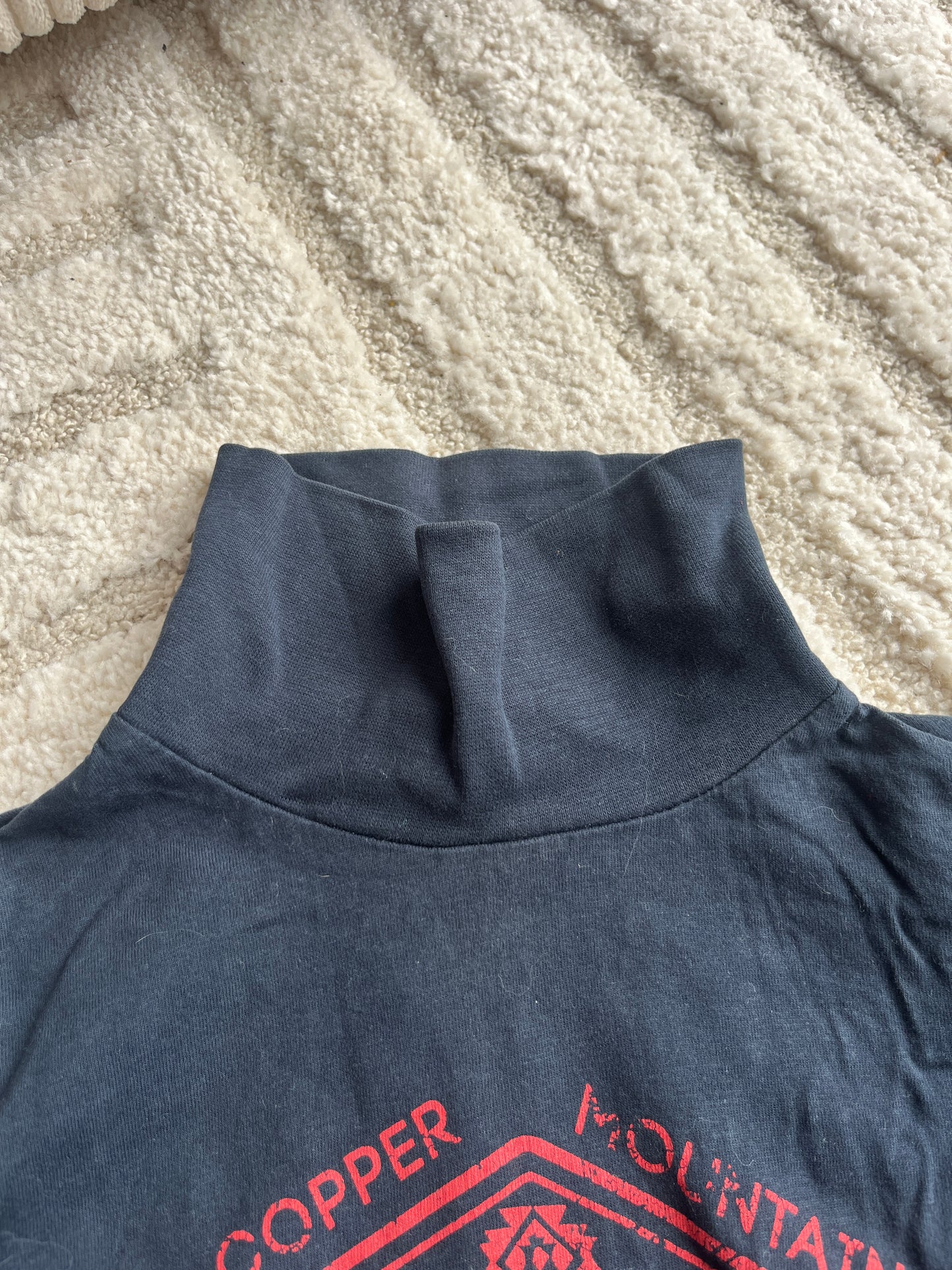 T-shirt à manches longues bleu marine avec col roulé « Alaska » - 6 ans