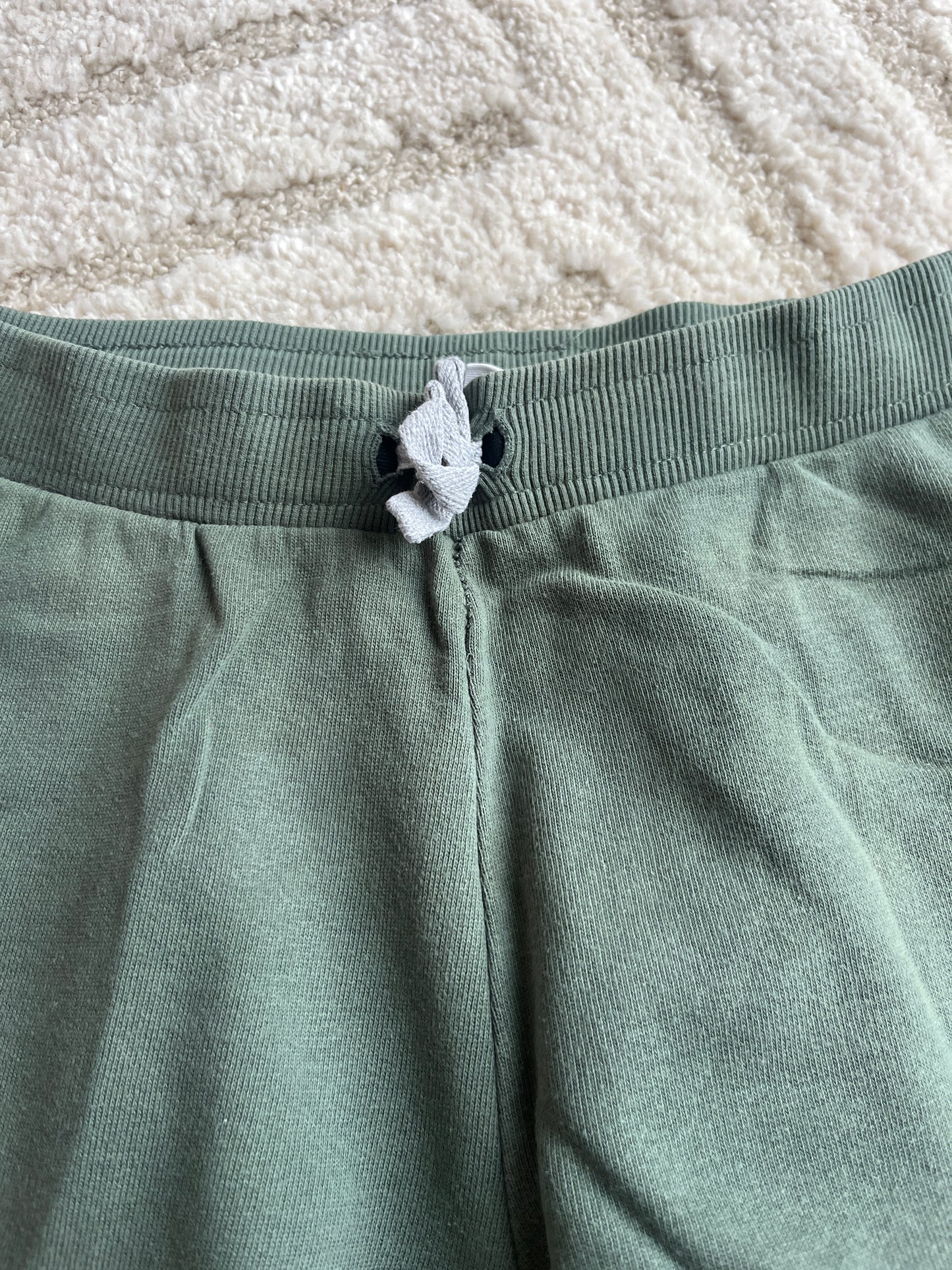 Bermuda en tissu vert avec poches Vertbaudet - 8 ans
