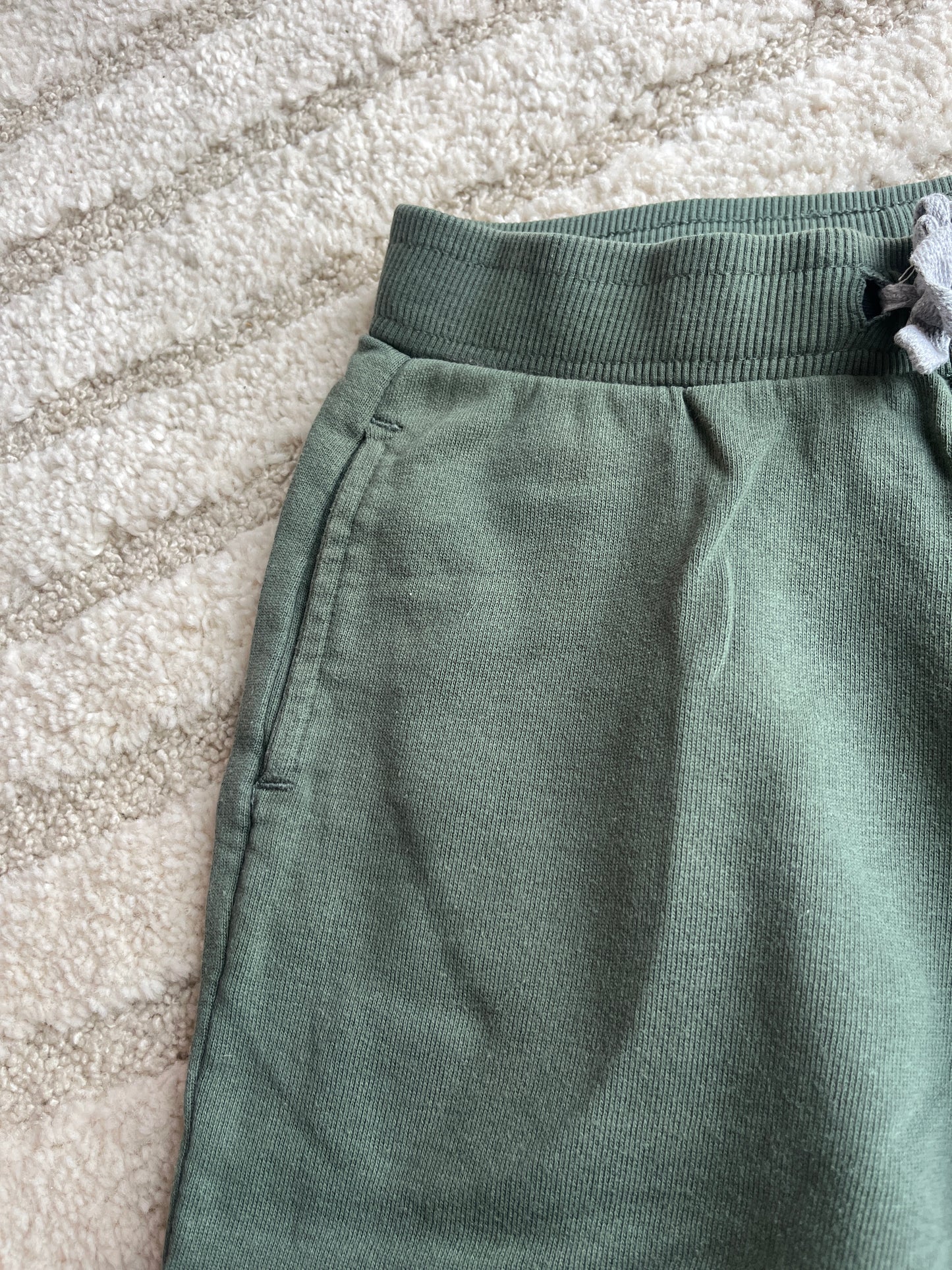 Bermuda en tissu vert avec poches Vertbaudet - 8 ans