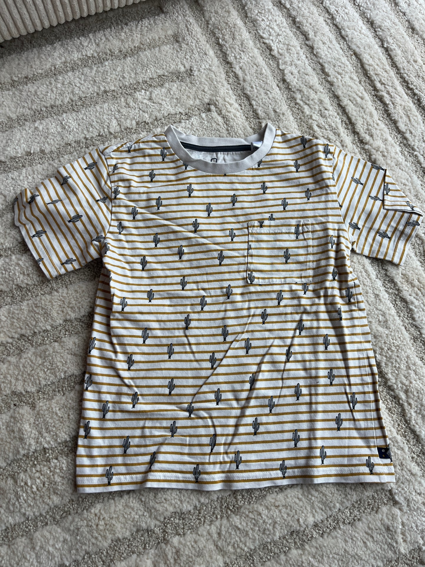 T-shirt à manches courtes blanc rayé moutarde motifs cactus - 8 ans