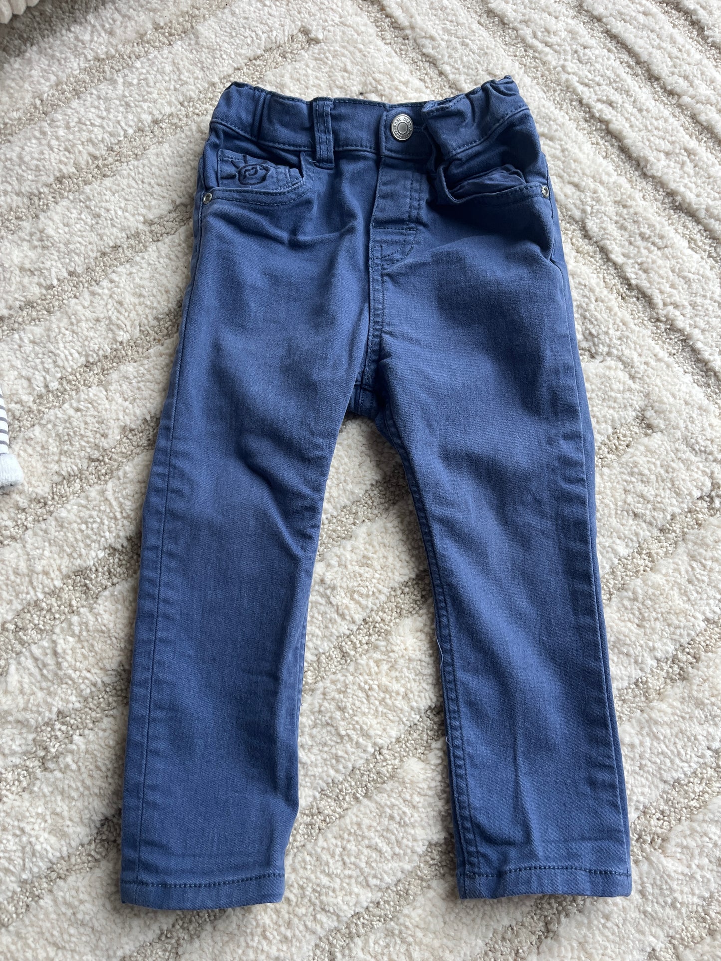 Jean bleu motif soleil sur la poche H&M - 92 cm
