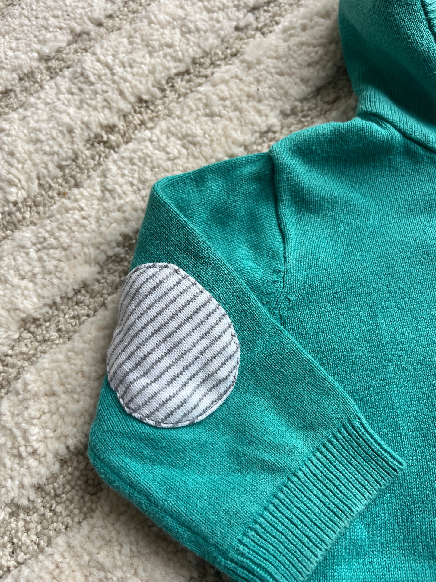 Gilet à zip bleu turquoise avec coudières à rayures - 6 mois