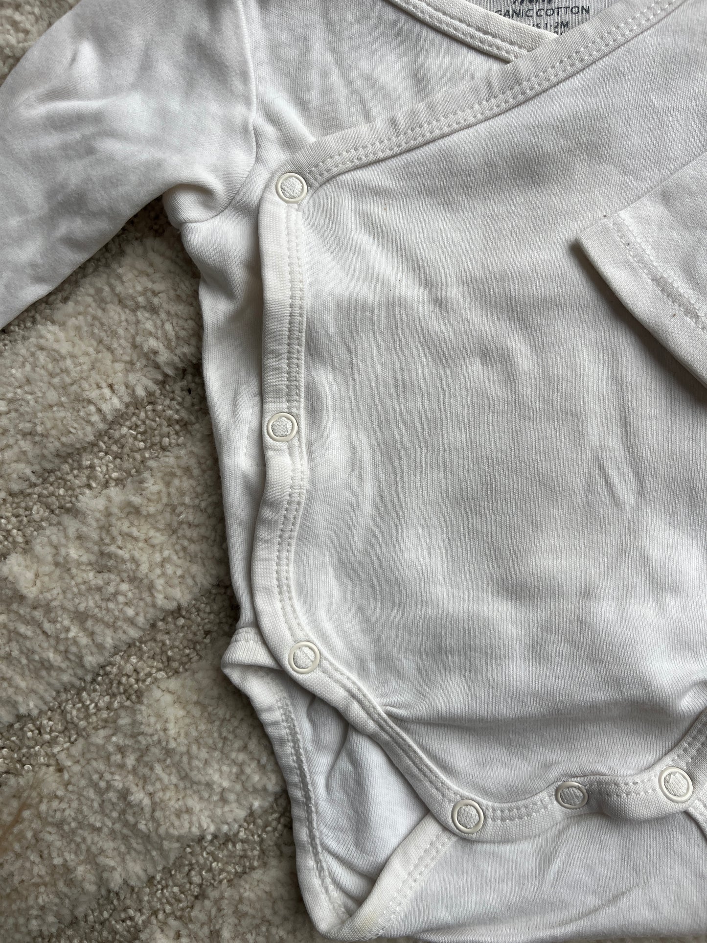 Body à manches longues en jersey crème asymétrique H&M - 1 mois