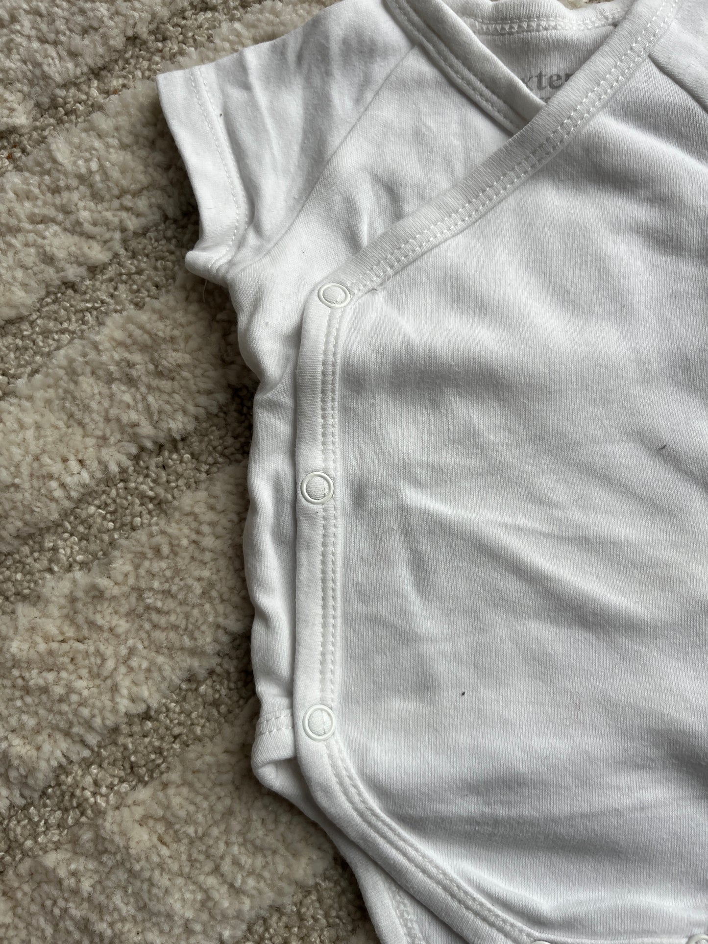 Body à manches courtes en jersey blanc asymétrique - 1 mois