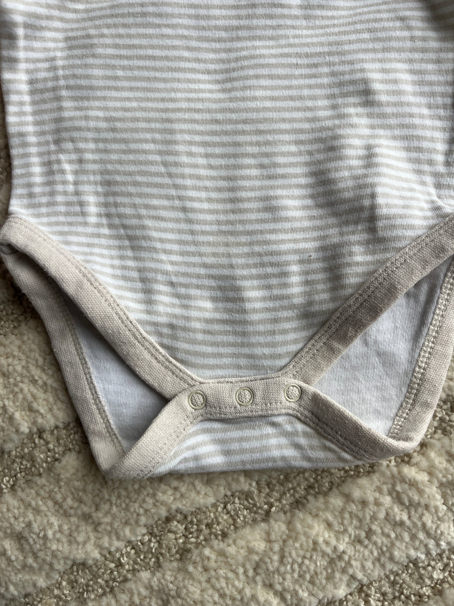 Body à manches longues rayé blanc et beige - 0/3 mois (62cm)