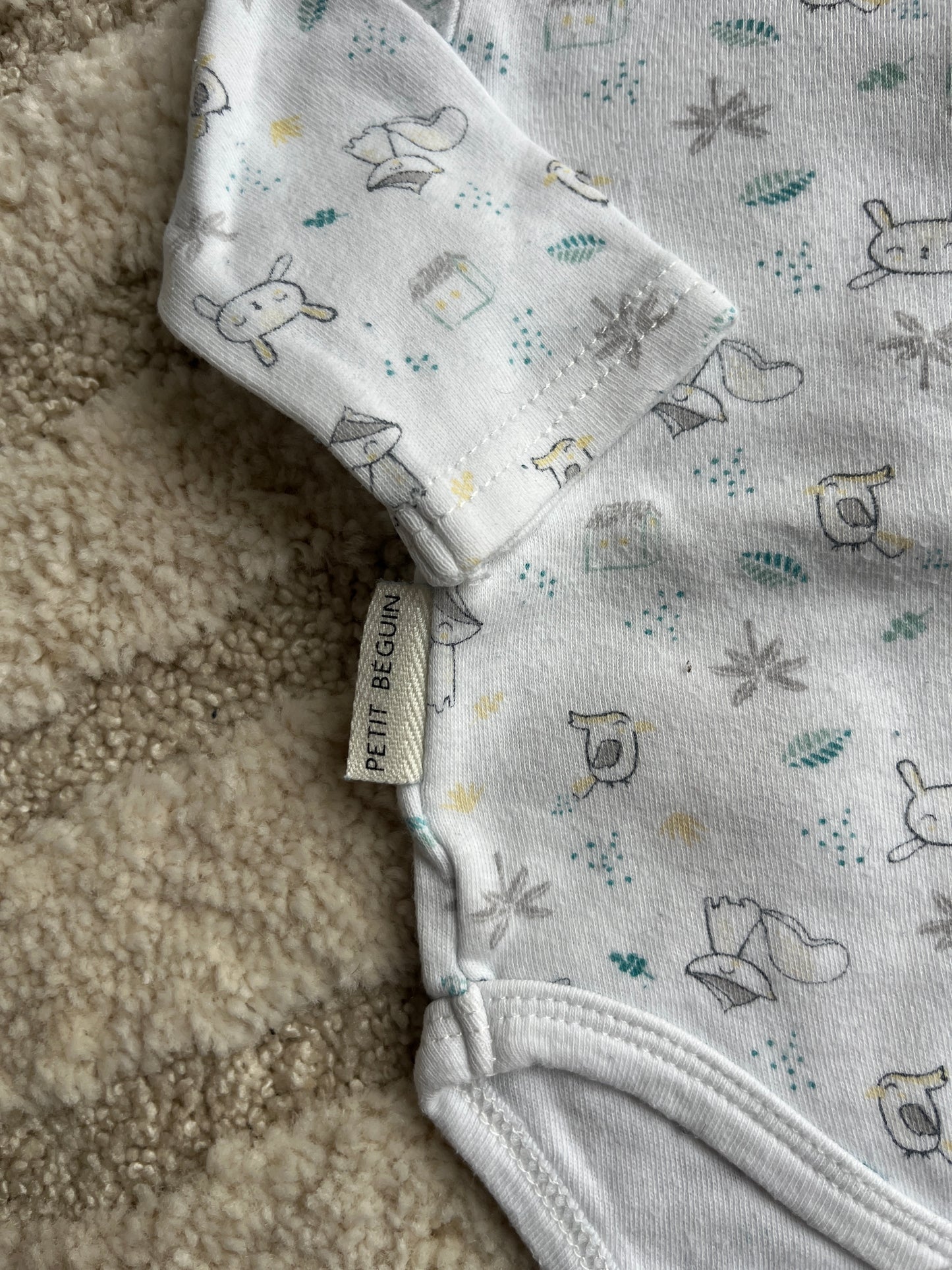 Body à manches longues blanc motifs animaux Petit Béguin - 1 mois