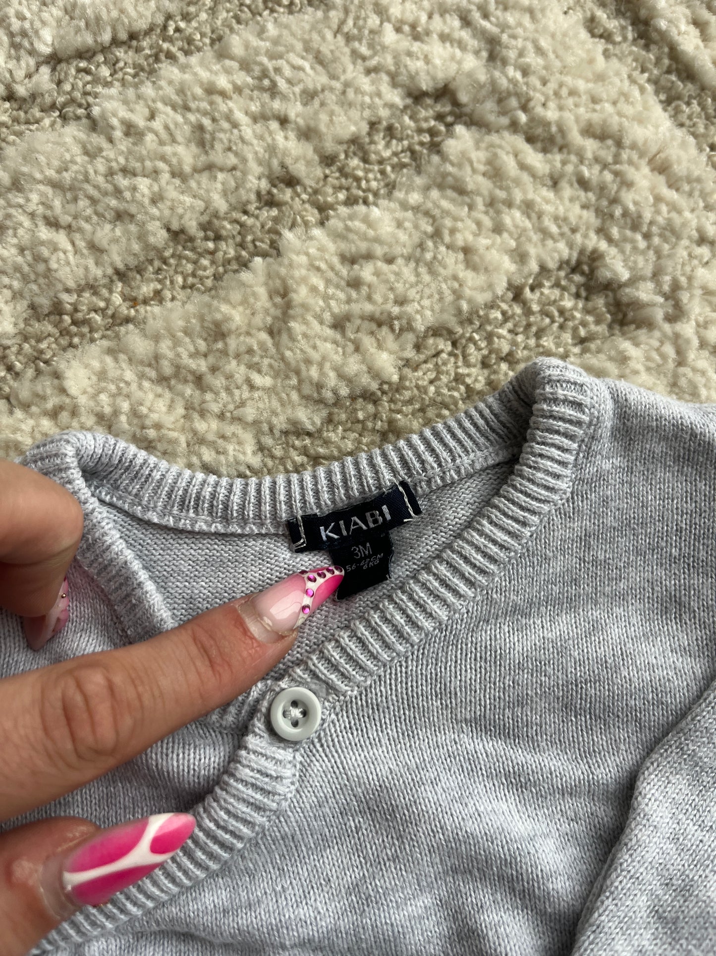 Brassière en maille à manches longues grise « hello » - 3 mois