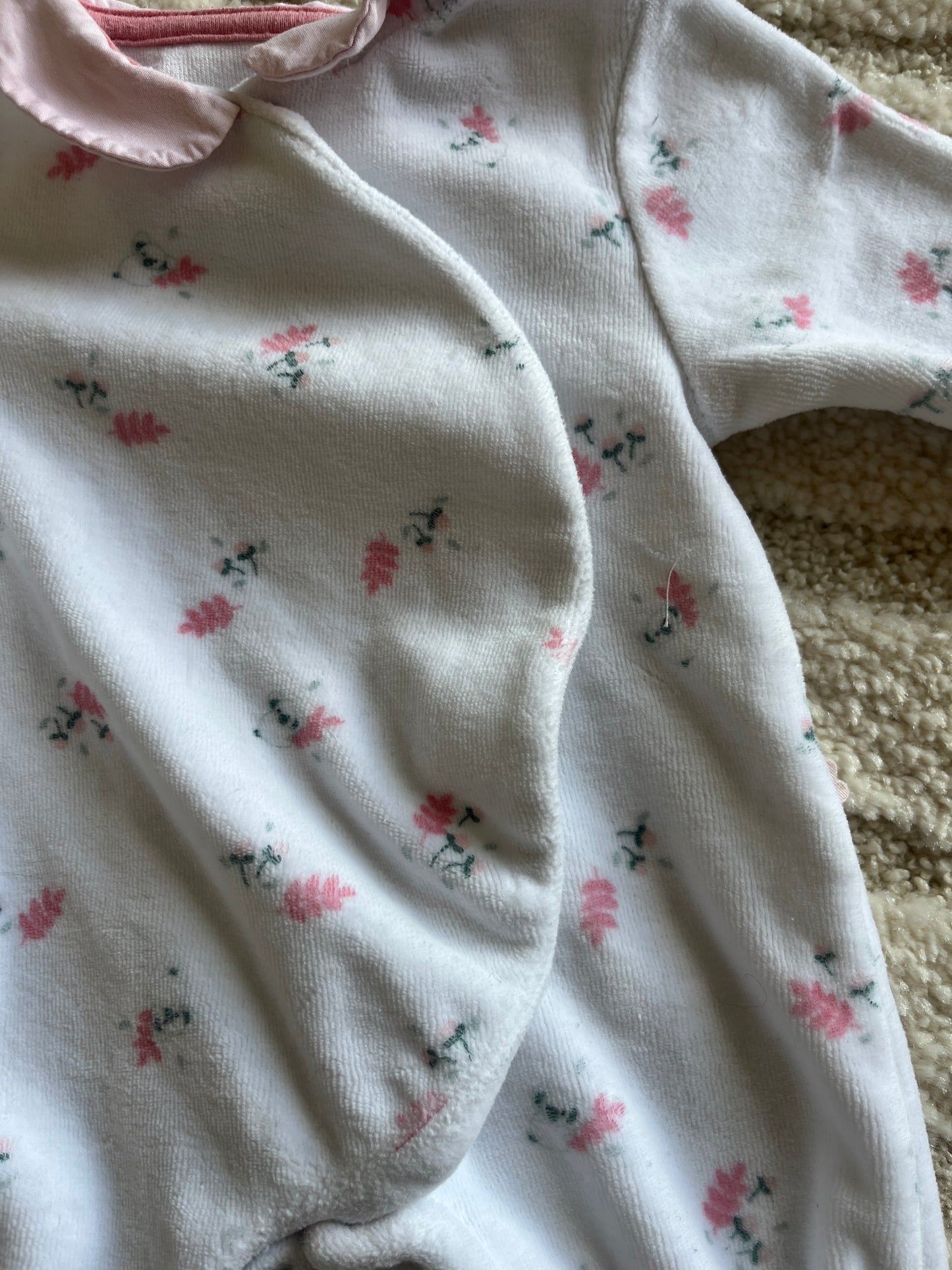Pyjama velours blanc motifs roses col Claudine - prématuré (45cm)