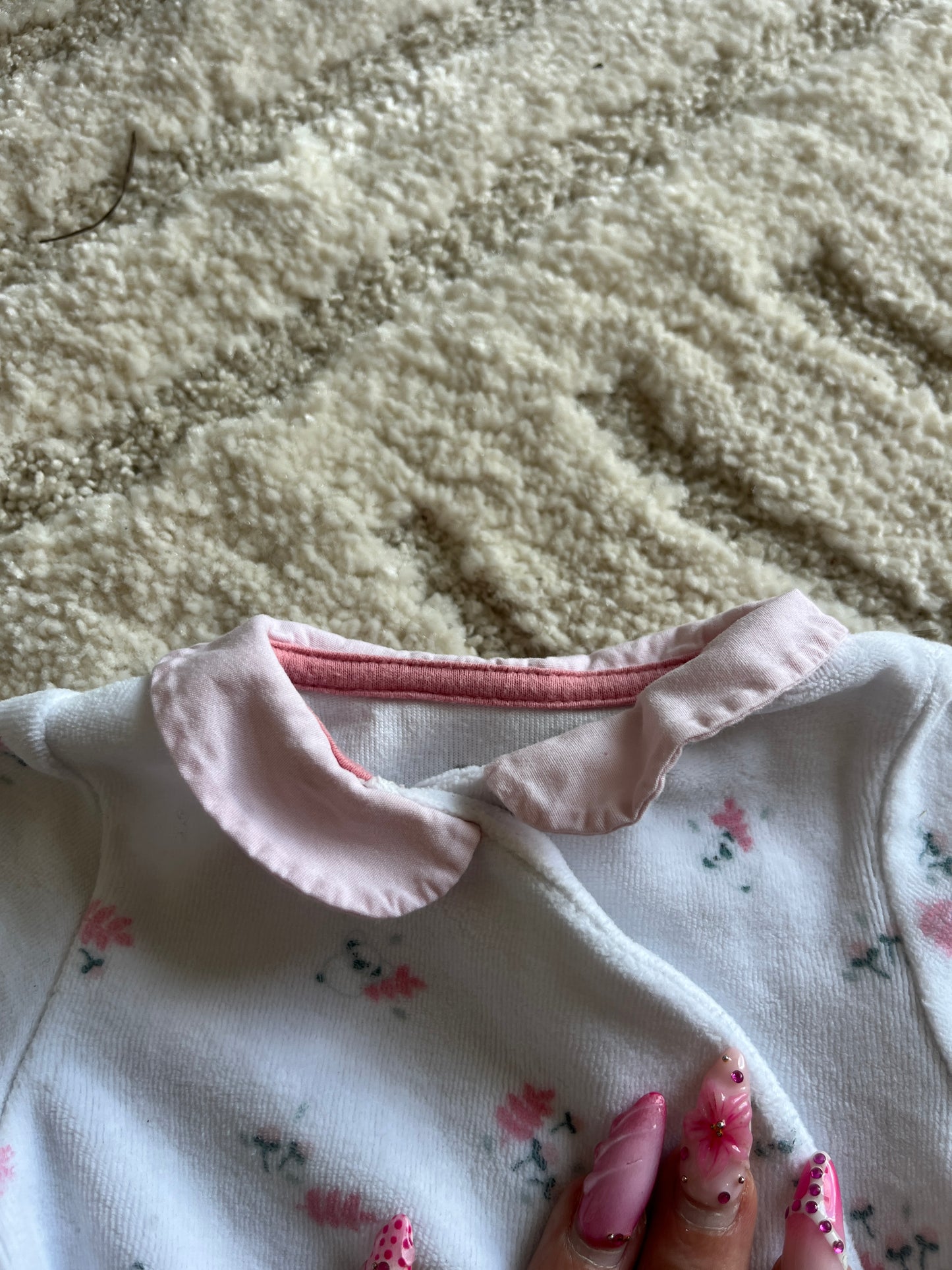 Pyjama velours blanc motifs roses col Claudine - prématuré (45cm)