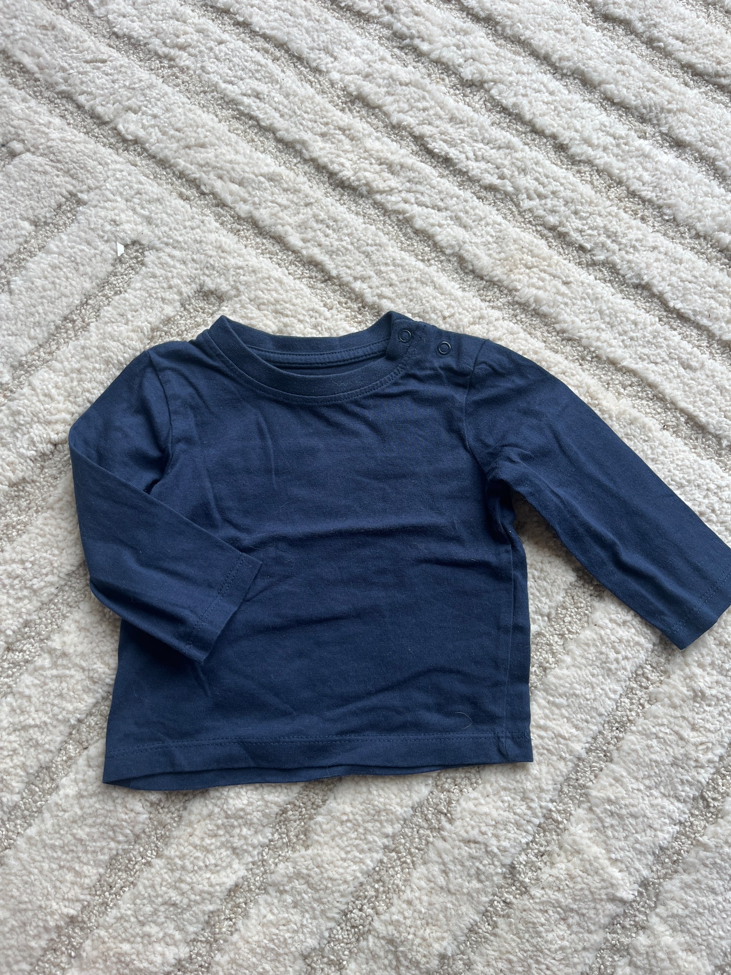 T-shirt à manches longues bleu marine Primark - 68 cm