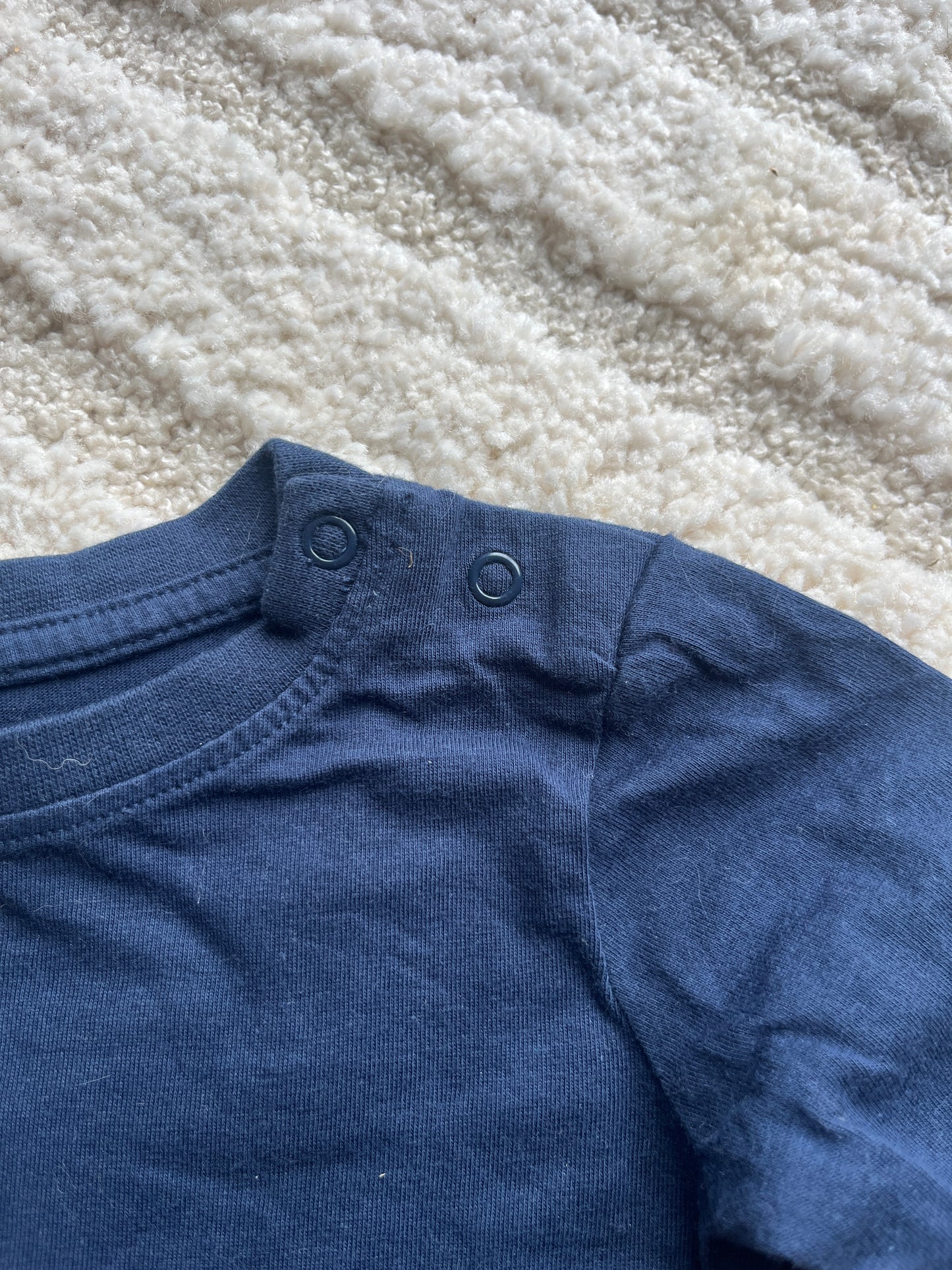 T-shirt à manches longues bleu marine Primark - 68 cm