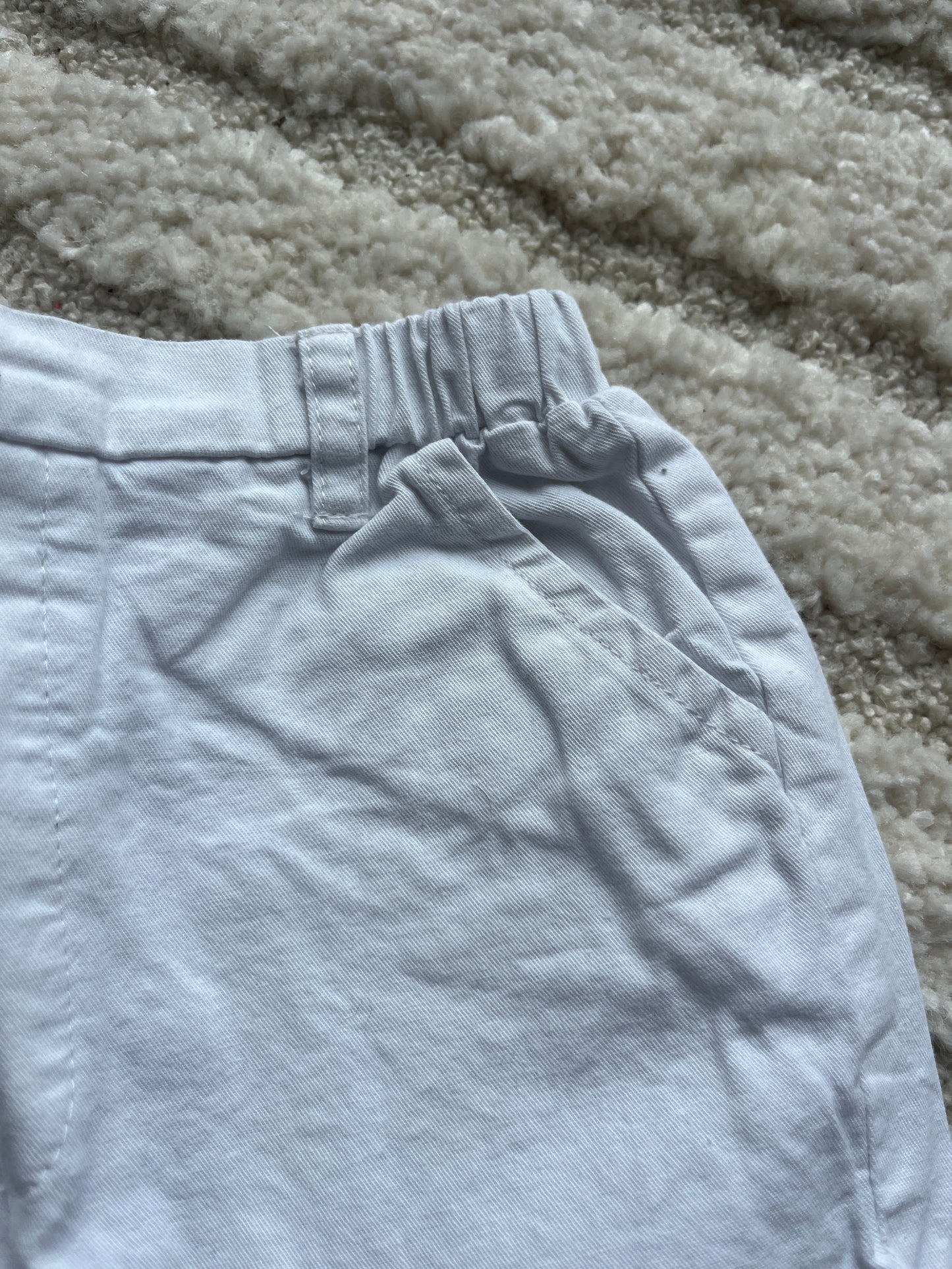 Pantalon léger blanc avec poches - 6/9 mois