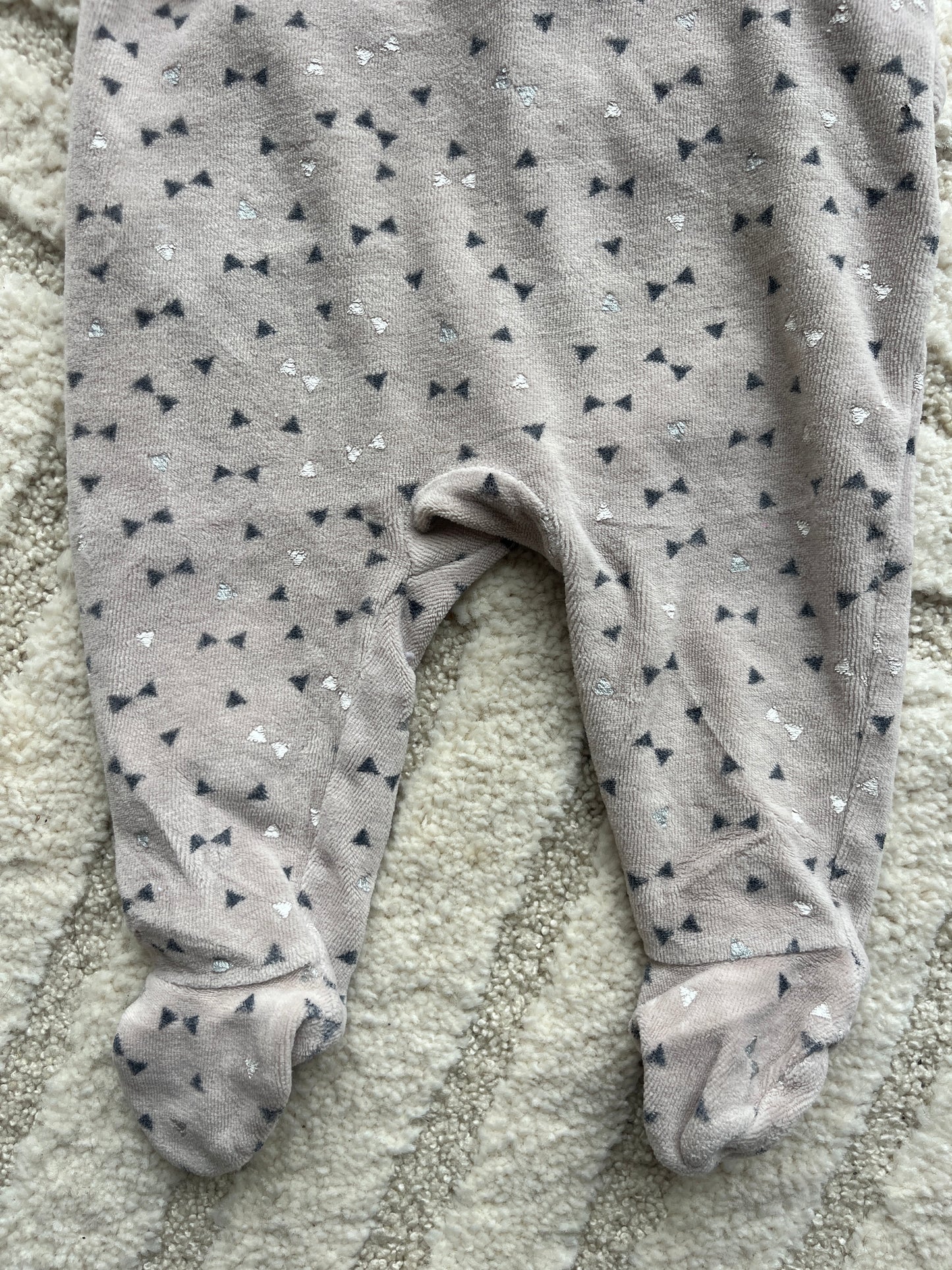 Pyjama velours beige motifs triangles Tex - 6 mois