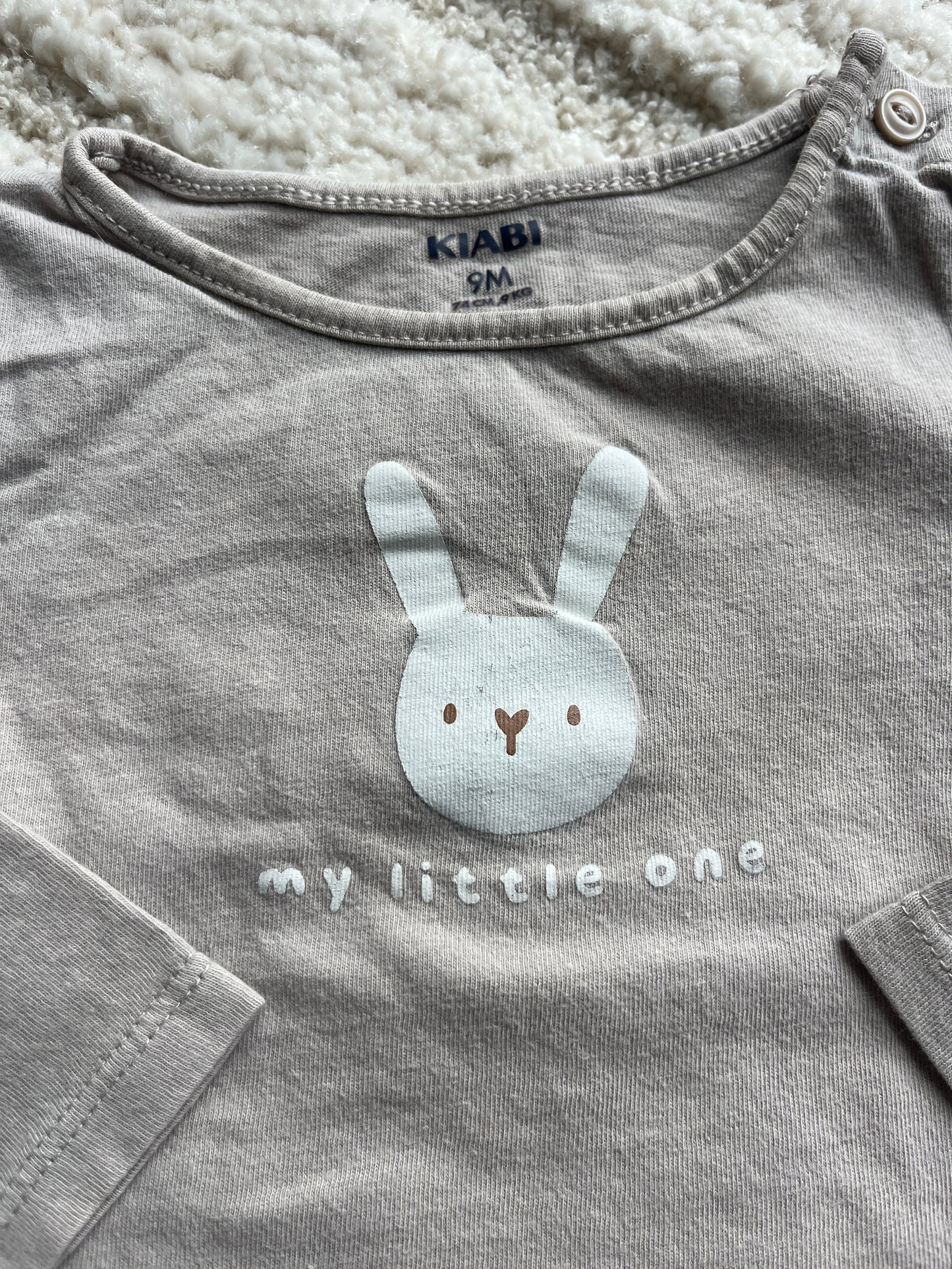 T-shirt à manches longues beige avec tête lapin - 9 mois