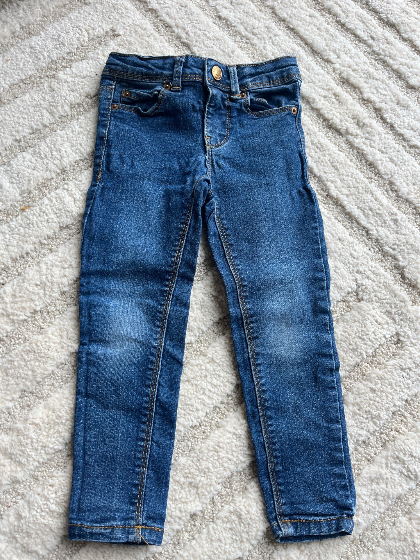 Jean bleu effet délavé skinny Kiabi - 4 ans