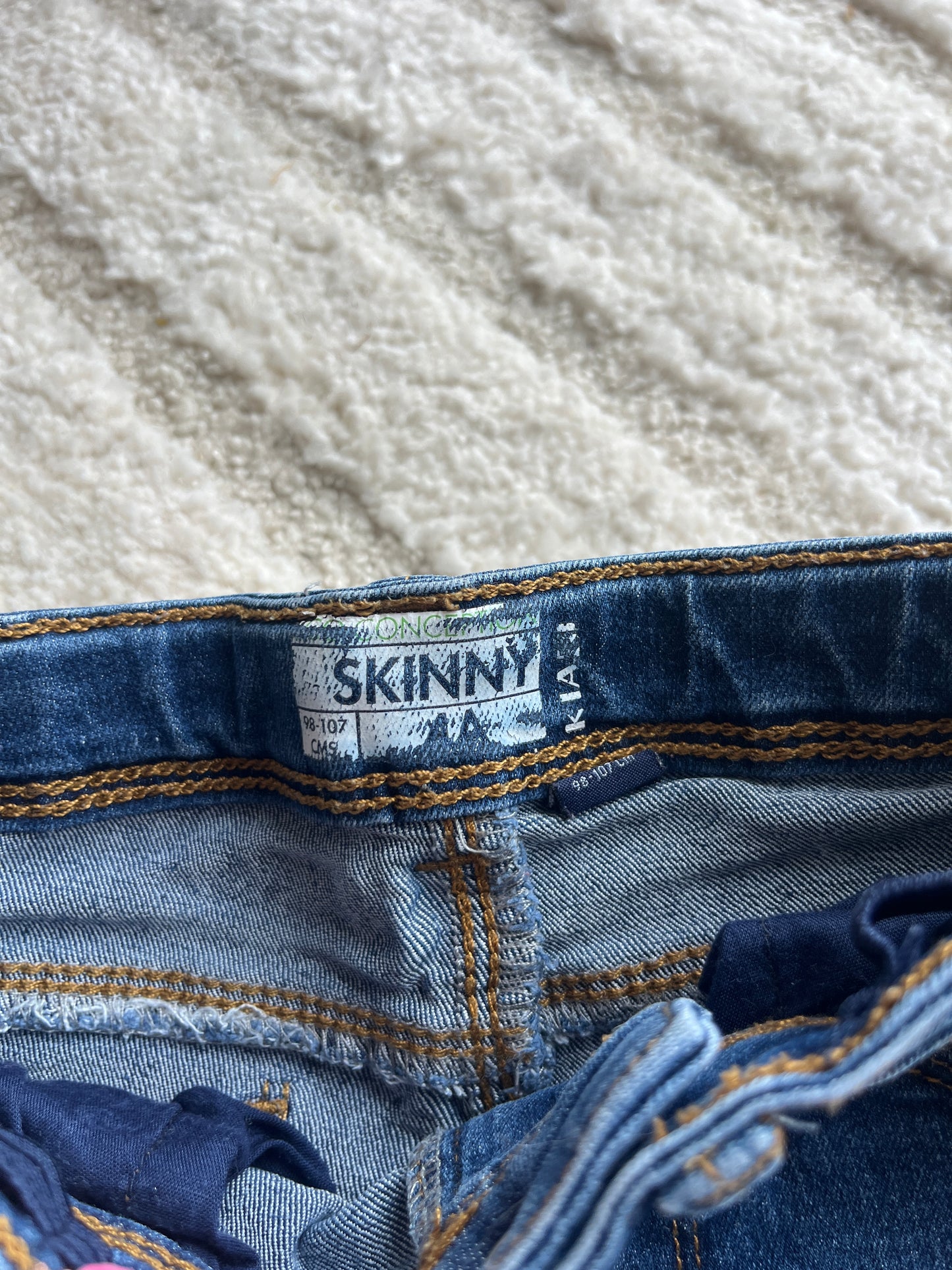 Jean bleu effet délavé skinny Kiabi - 4 ans