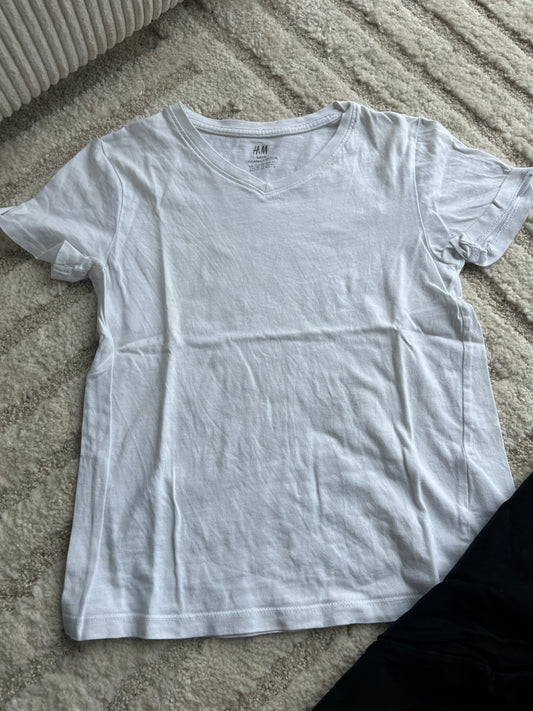 Lot de 2 t-shirt à manches courtes col V noir et blanc H&M - 6/8 ans