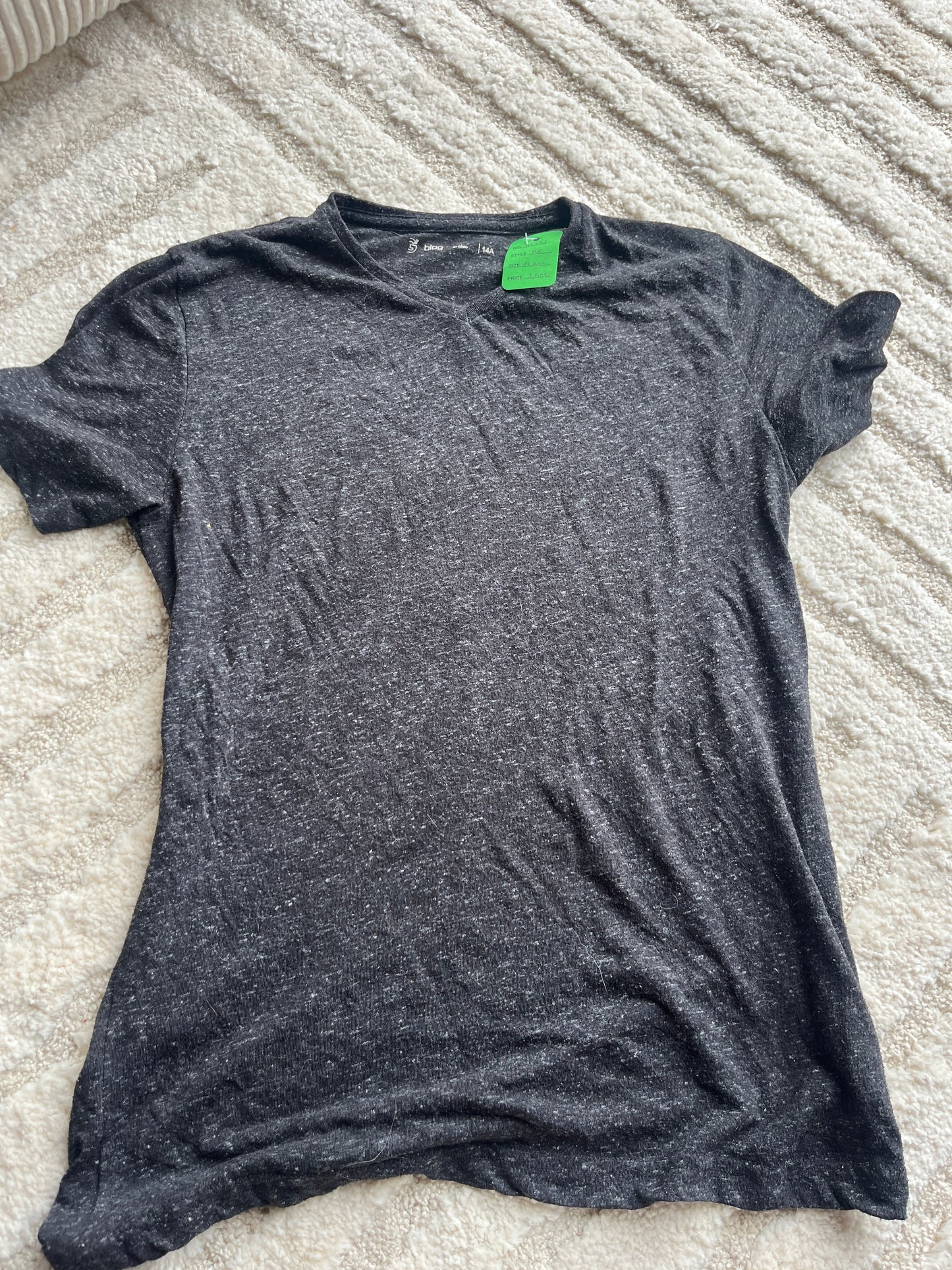 T-shirt à manches courtes noir chiné avec col V - 14 ans