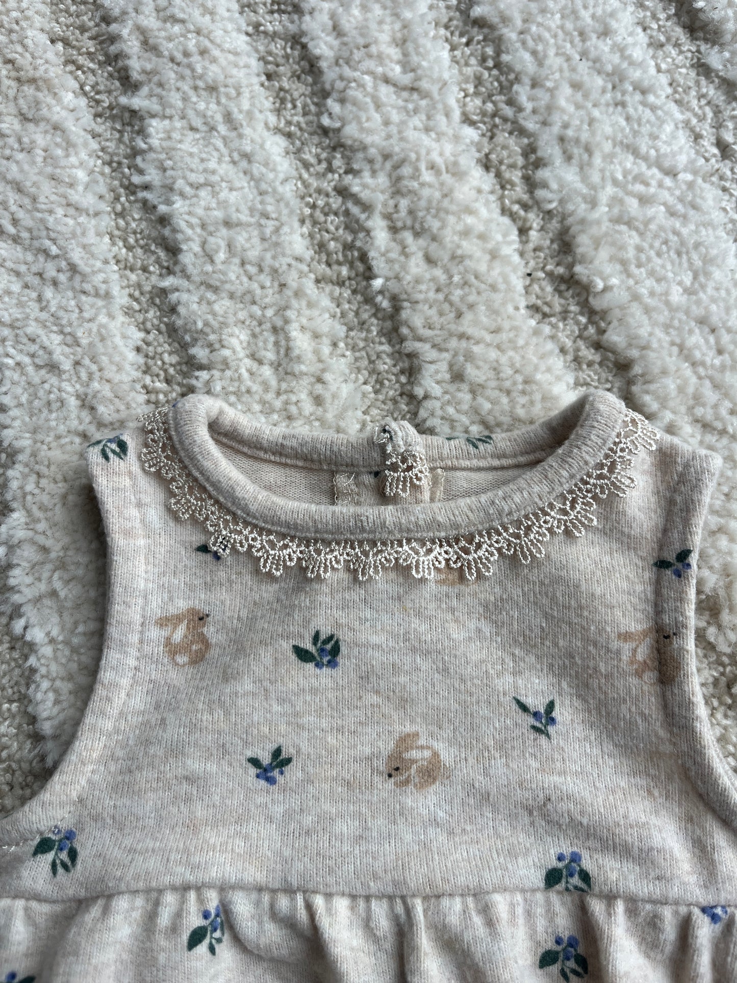 Body barboteuse beige avec col dentelle - 0 mois