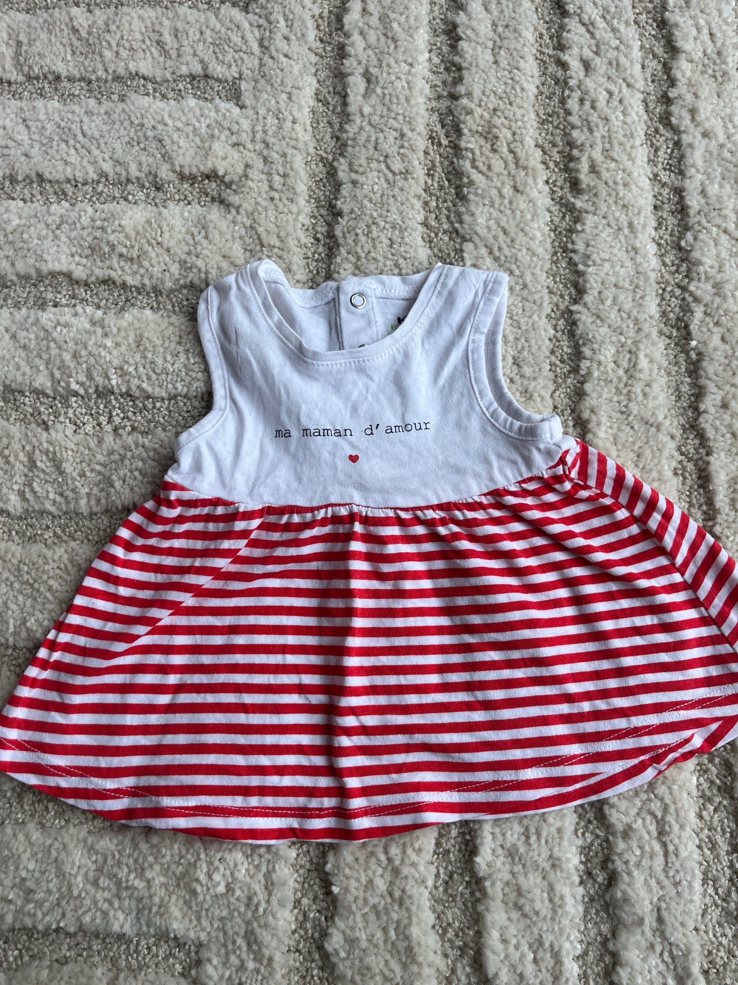 Lot de 2 robes été blanche et rayées rouge et bleu marine - 1 mois