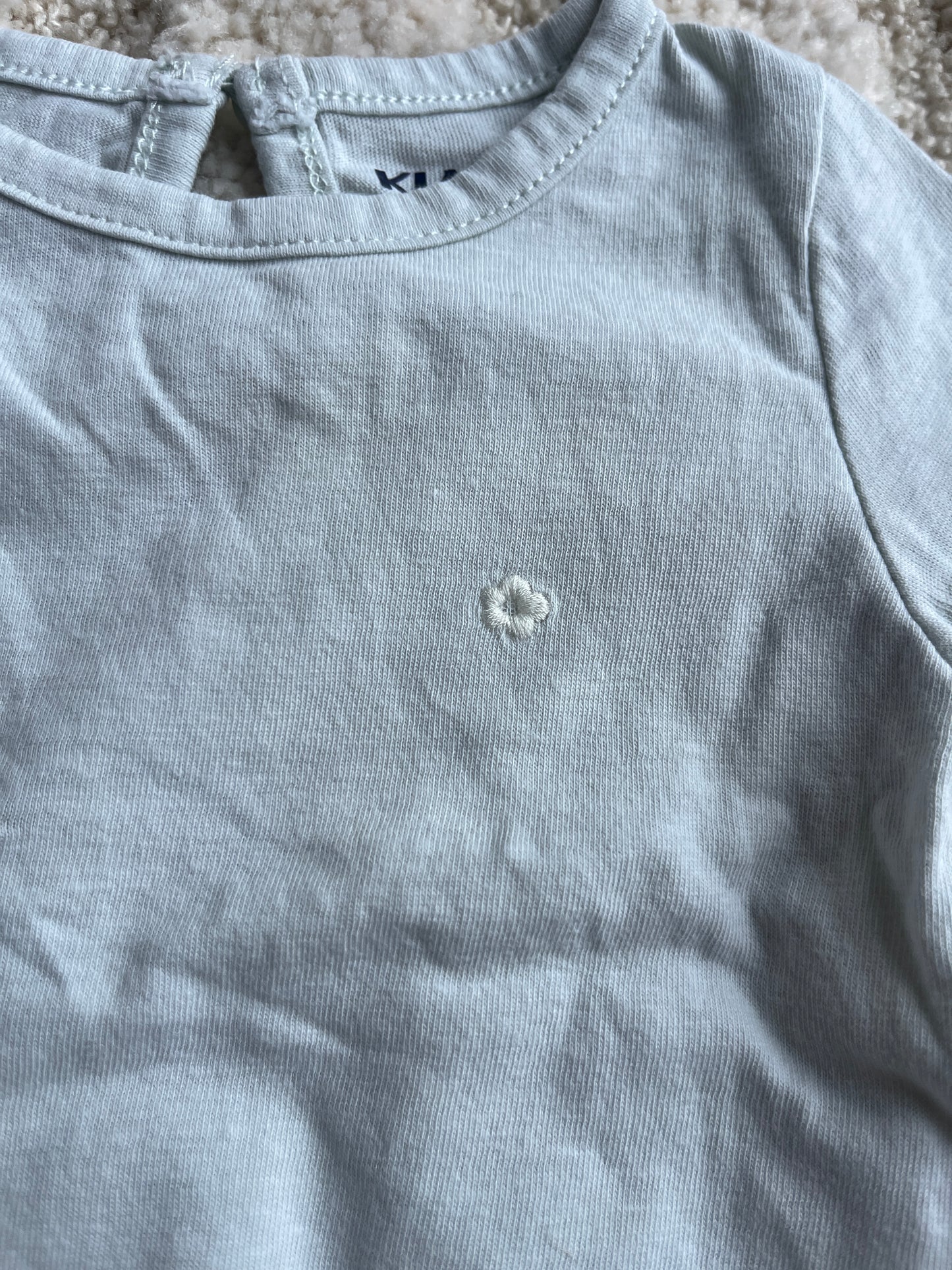 T-shirt à manches longues vert fleur brodée - 1 mois