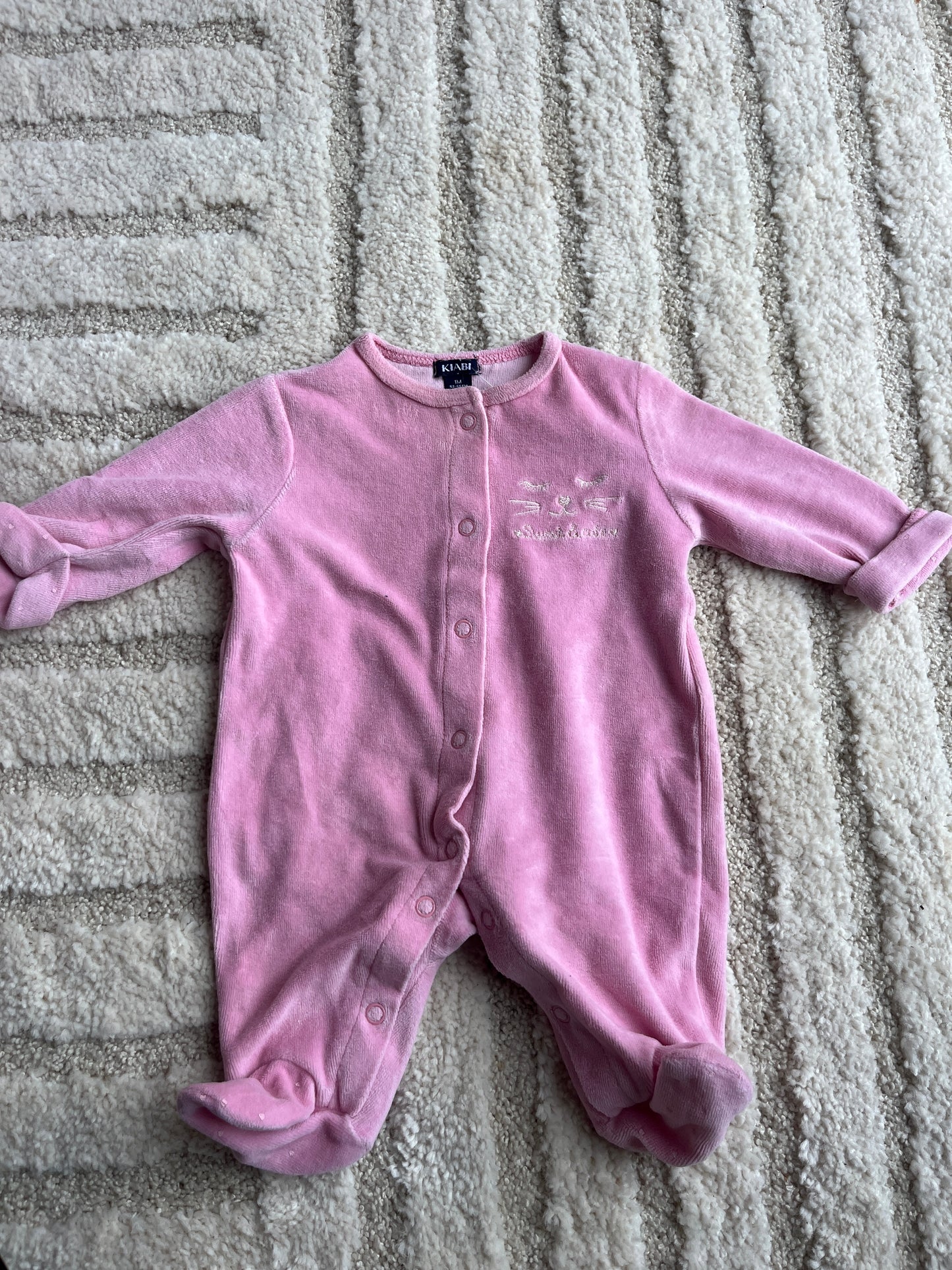 Pyjama velours rose avec cœurs sur les manches - 1 mois