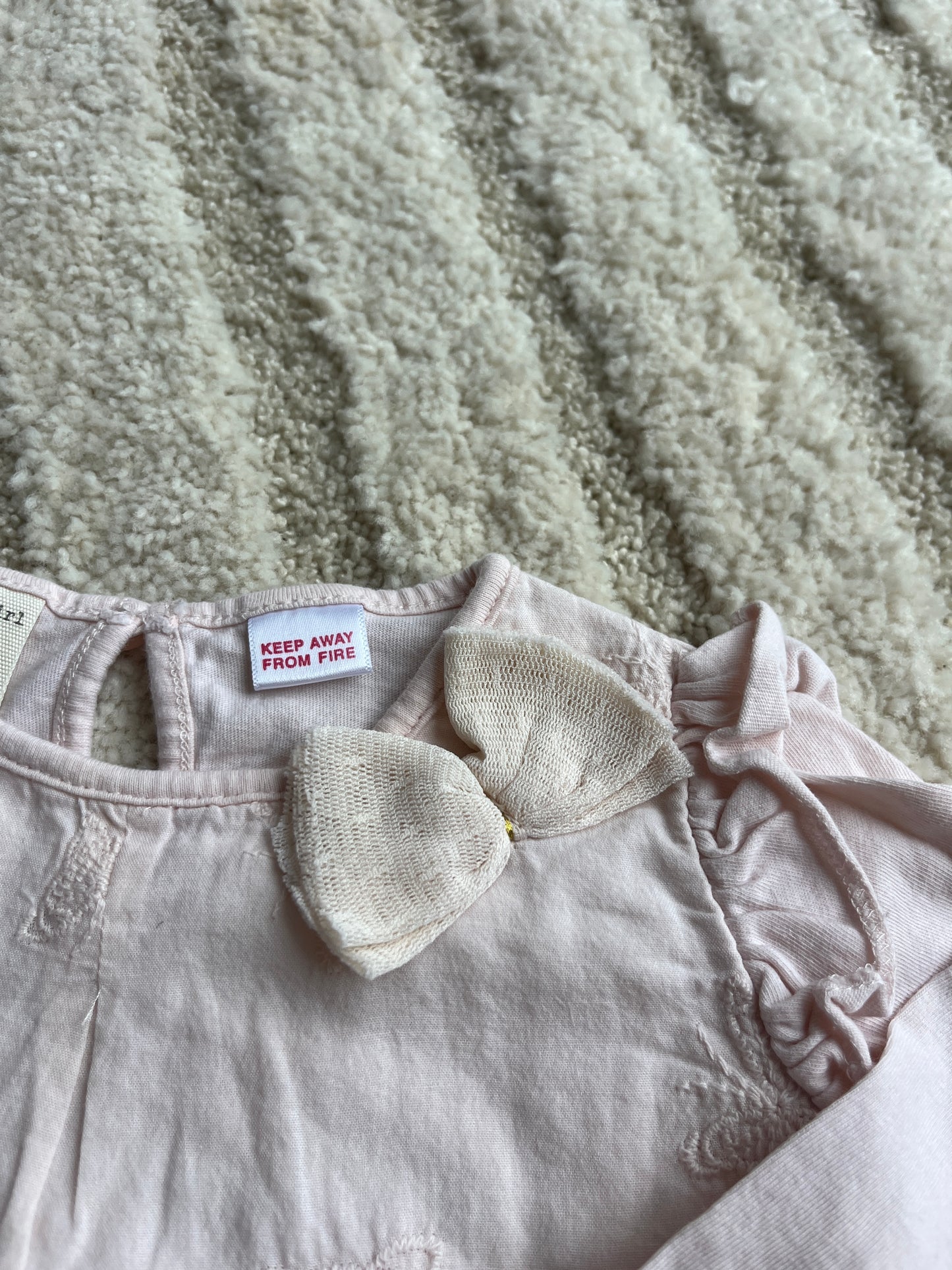 T-shirt à manches longues rose pale motifs papillons Zara - 3/6 mois (68cm)