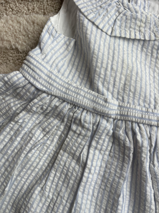 Robe été sans manches col bardot rayée bleu et blanche - 3 mois