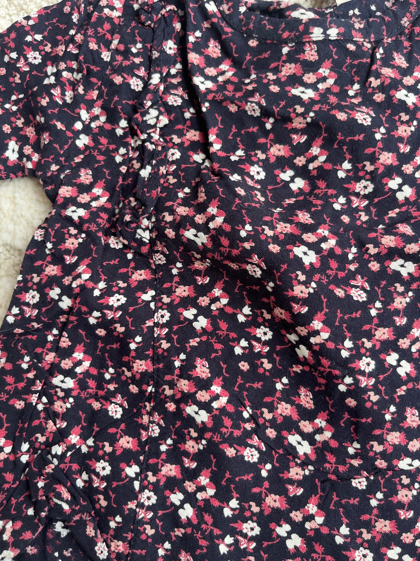 Blouse à manches longues noire fleurie - 3 mois