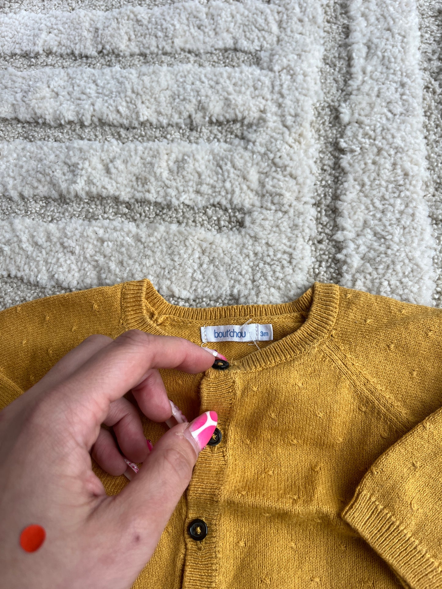 Cardigan à manches longues moutarde avec broderies Bout’chou - 3 mois