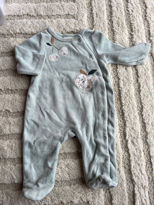 Pyjama velours vert sauge motifs pommes fleuries TAO - 3 mois