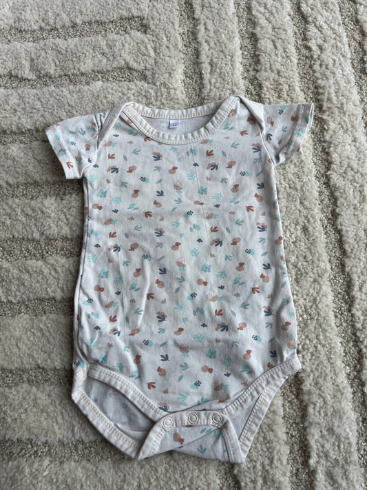 Body à manches courtes beige motifs feuilles - 62 cm