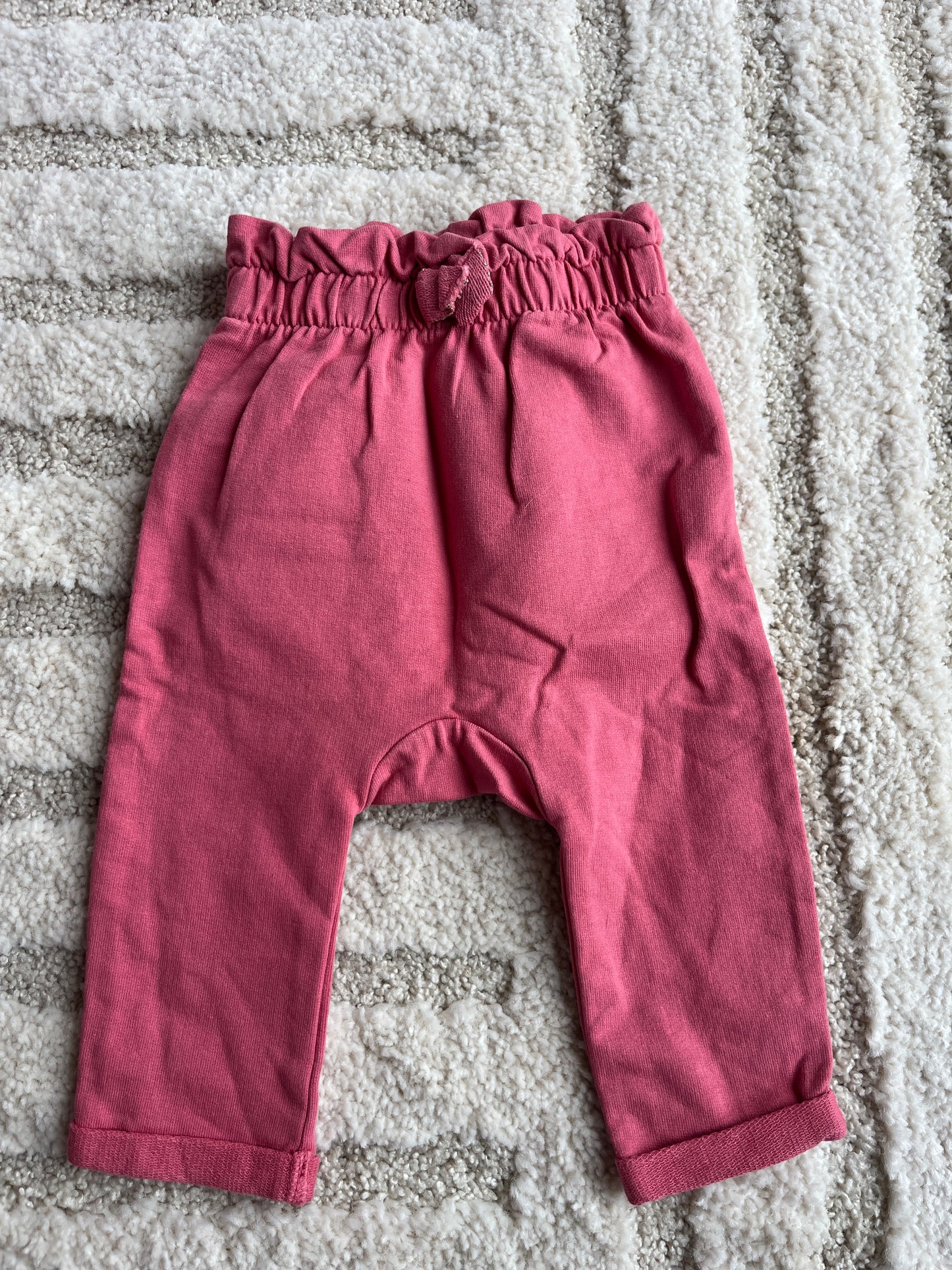 Pantalon habillé rose avec ourlets - 3 mois