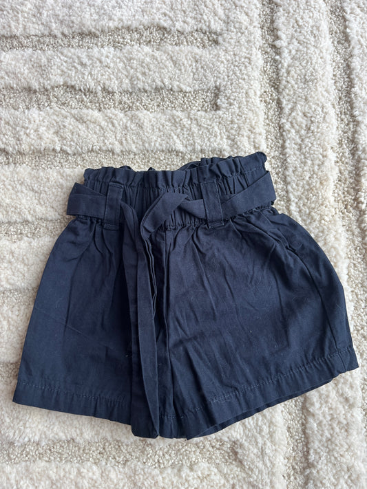 Short ceinturé bleu marine Kiabi - 3 mois