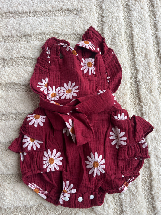 Body barboteuse gaze de coton bordeaux fleurs blanches dos nu croisé - 3 mois