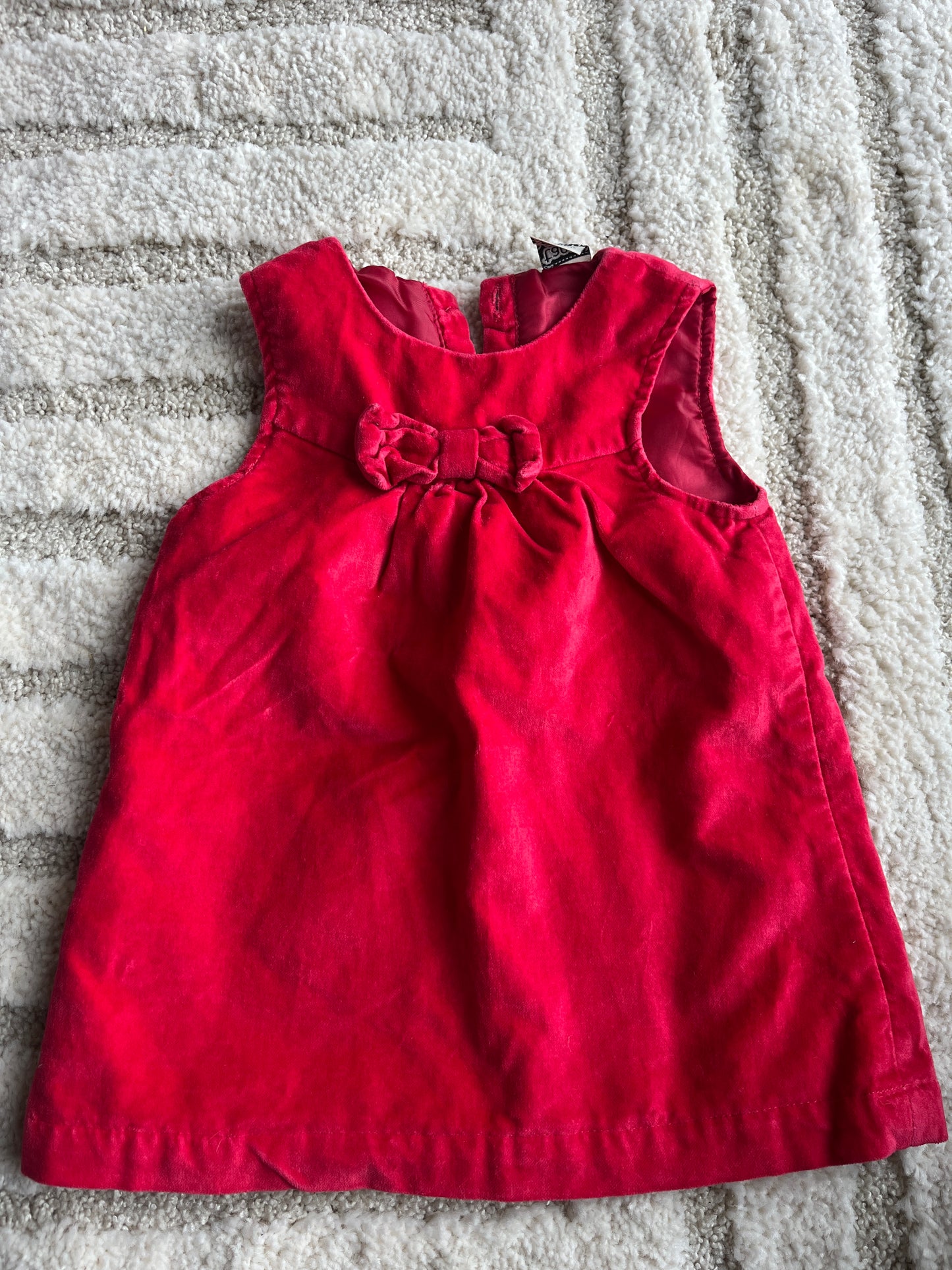 Robe sans manches en velours rouge avec noeud en relief - 6 mois