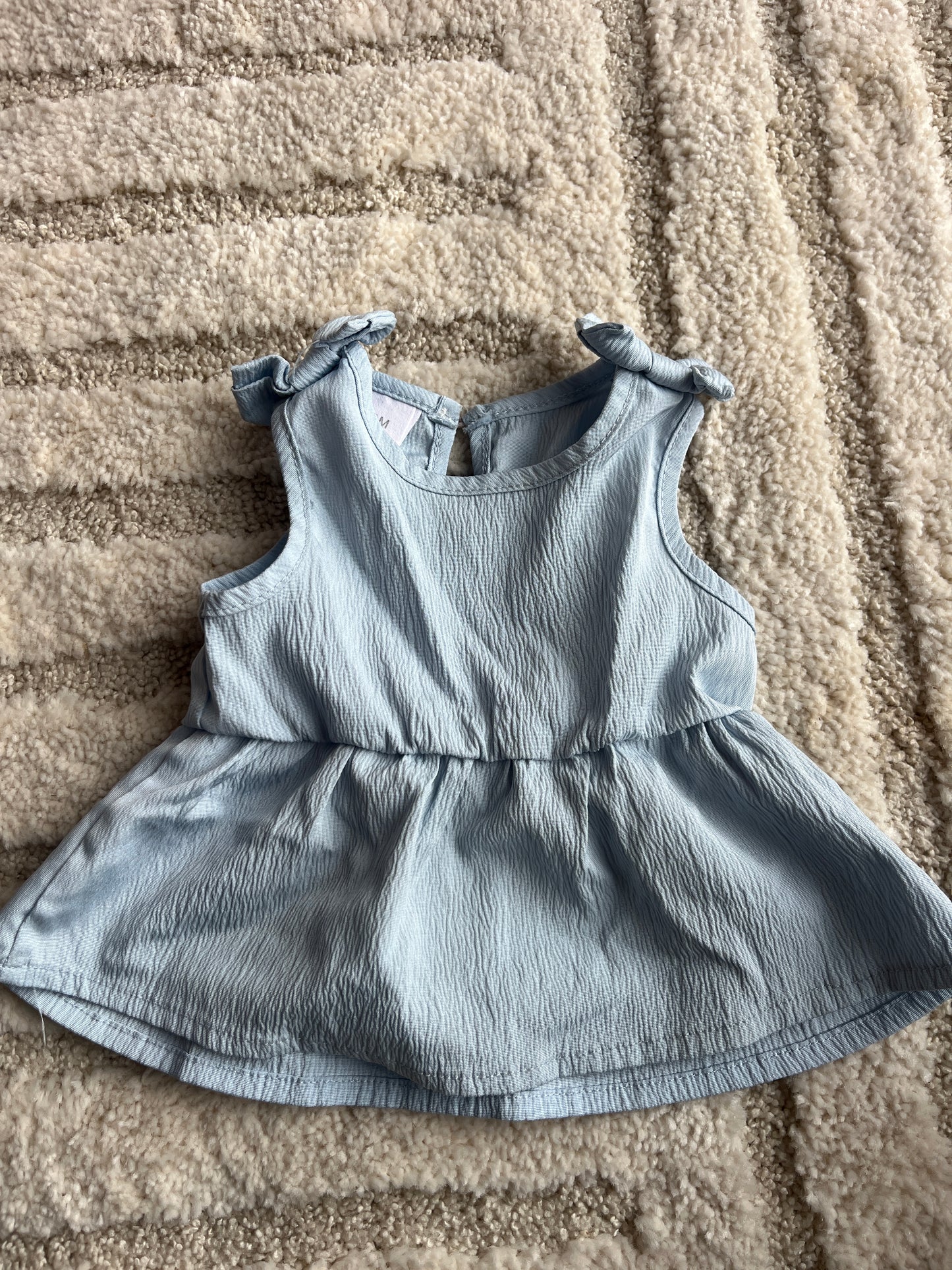 Débardeur ample bleu effet lin avec noeuds - 6/9 mois