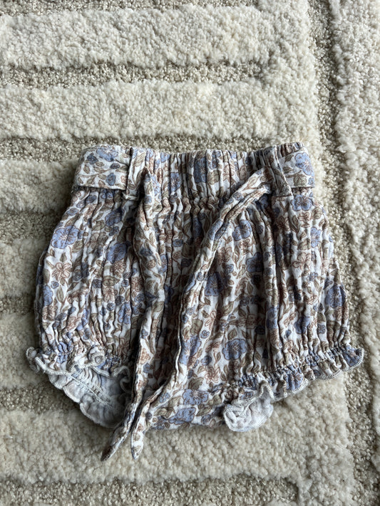Short ceinturé effet plissé fleuri - 6 mois