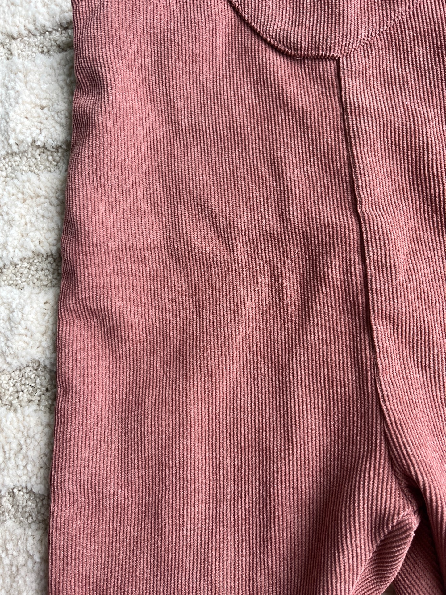 Salopette longue côtelé rose poudré avec cœur - 6/9 mois