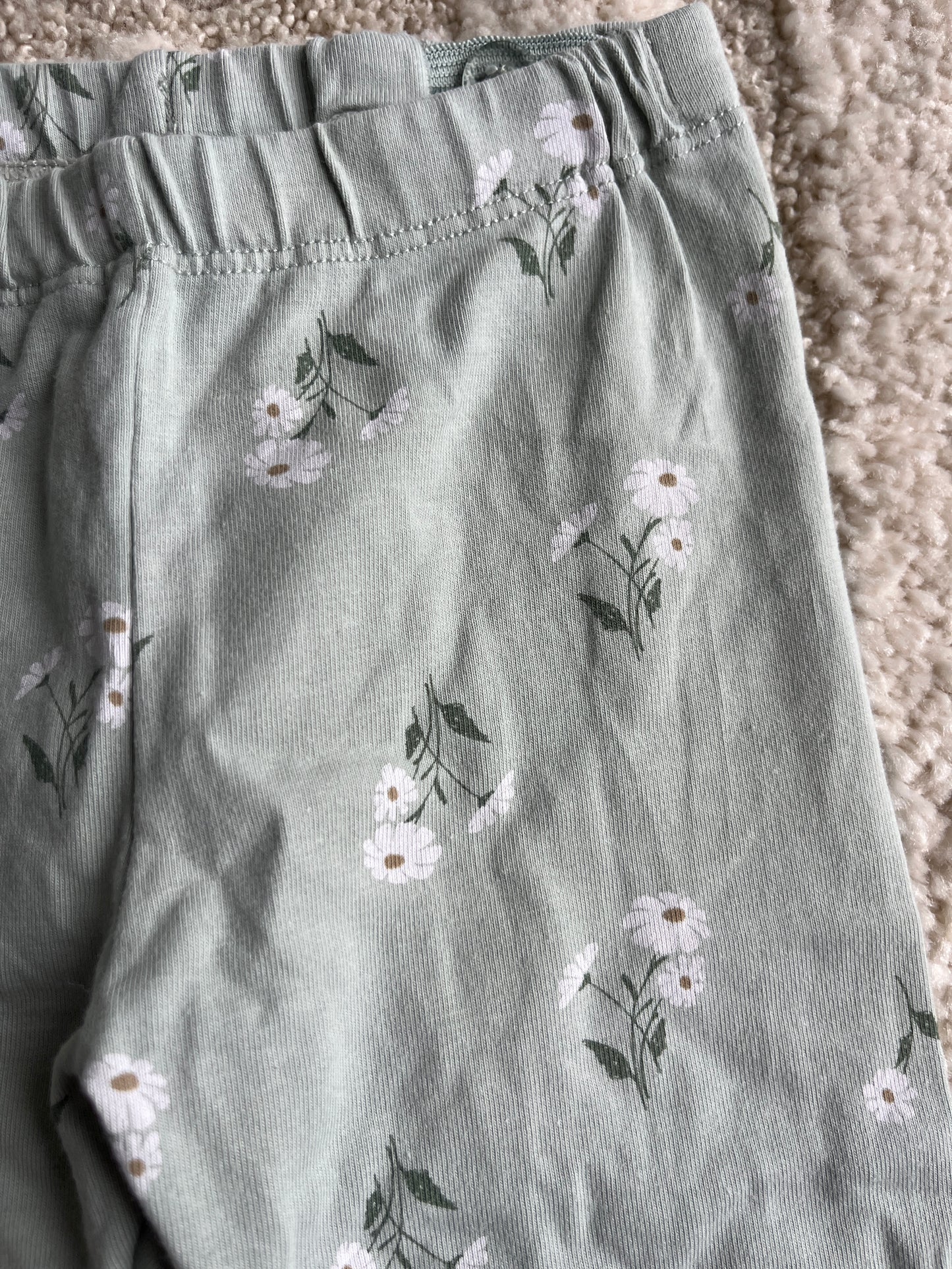 Legging vert sauge motifs fleurs blanches H&M - 74 cm