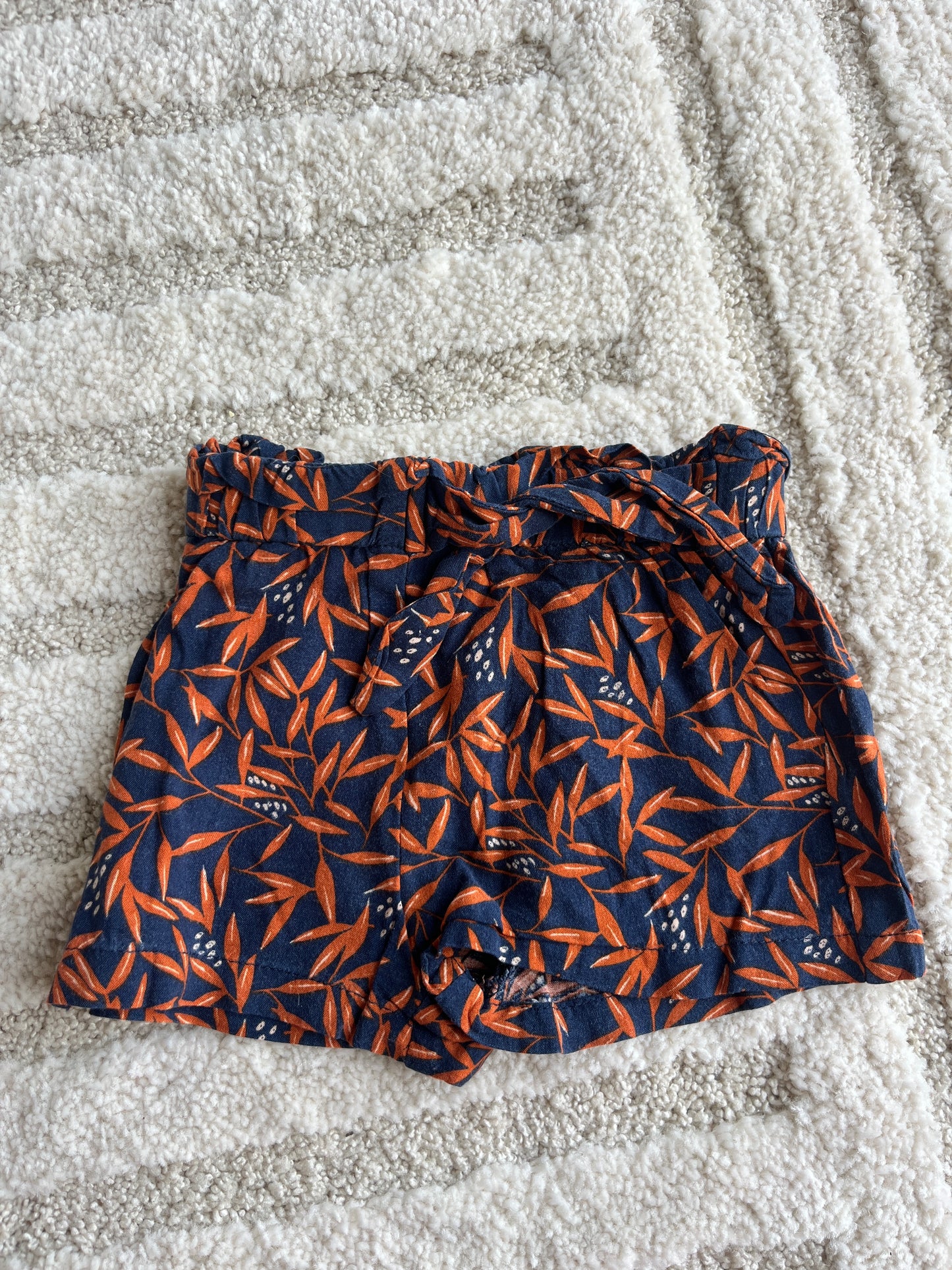 Short avec ceinture bleu marine motifs feuilles Gemo - 12 mois