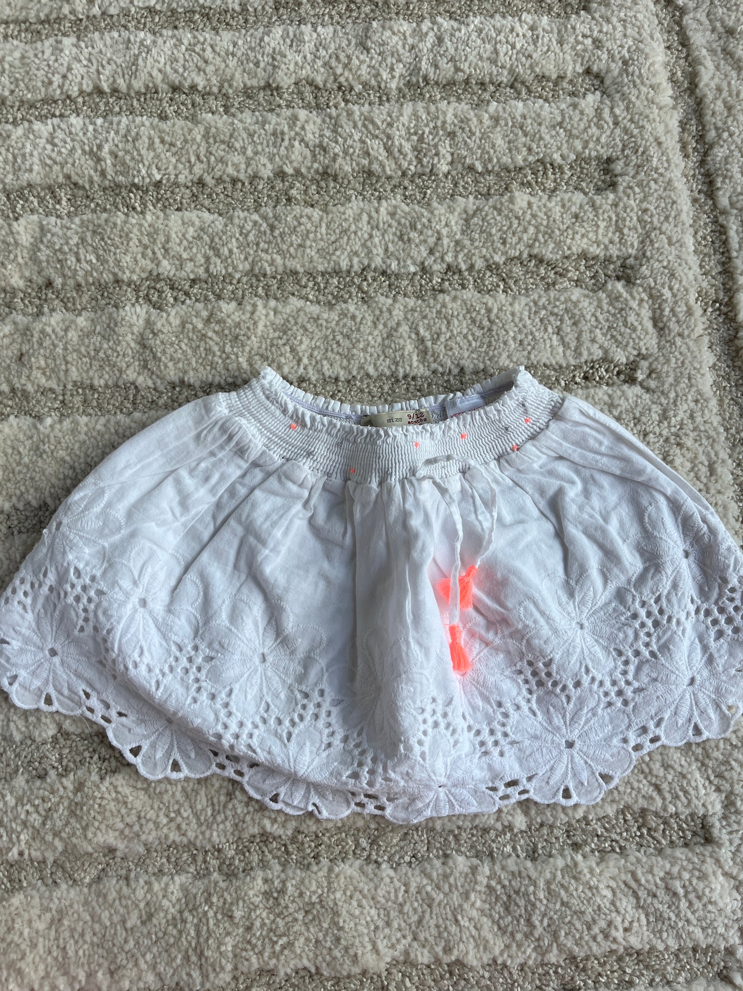 Jupe blanche avec dentelle fleurs et pompons Zara - 9/12 mois (80cm)