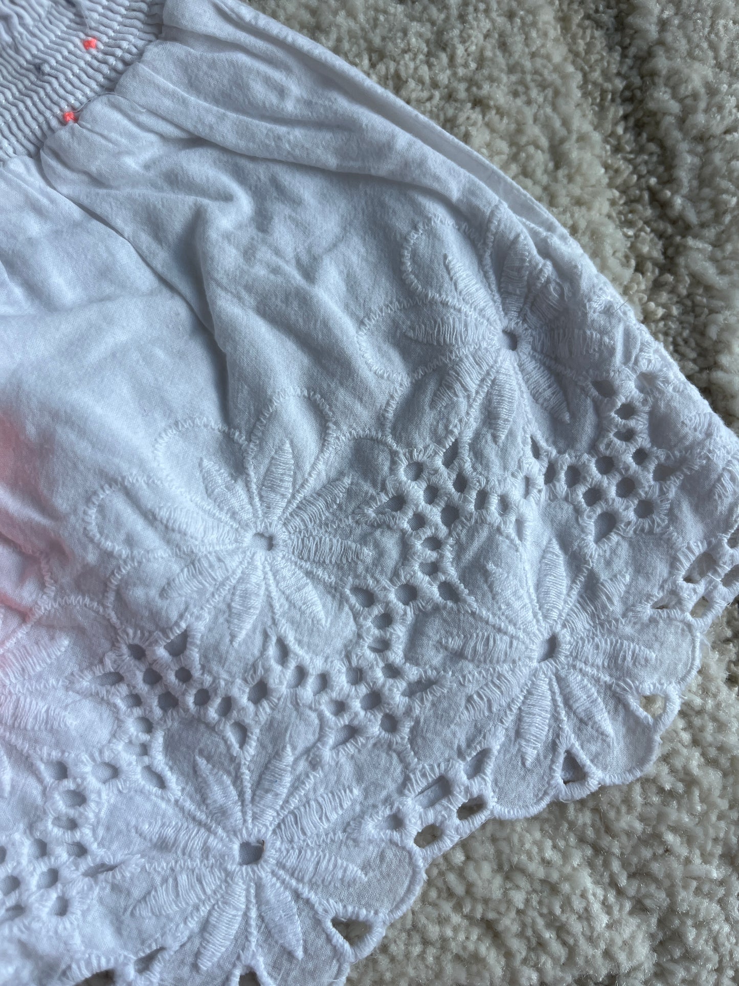 Jupe blanche avec dentelle fleurs et pompons Zara - 9/12 mois (80cm)