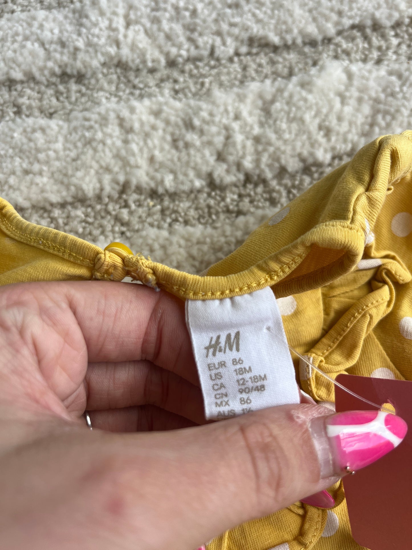 T-shirt à manches longues jaune avec pois blancs H&M - 86 cm