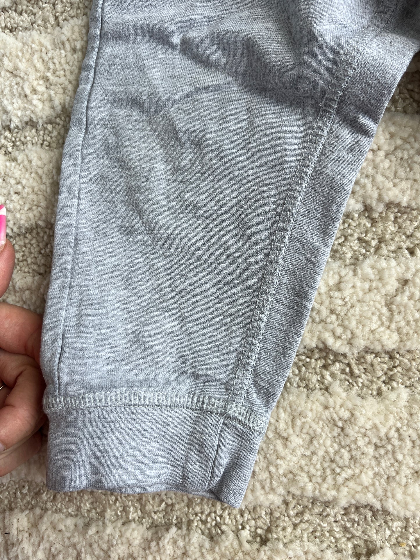 Jogging gris et rose numéro 25 Kitchoun - 18 mois